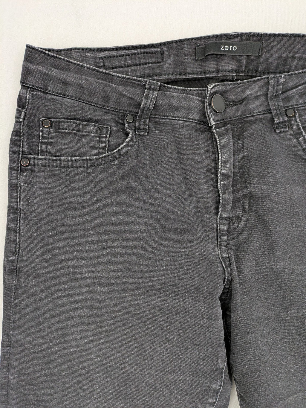 zero straight jeans black grey washed look classic 5-pocket design stretchy material