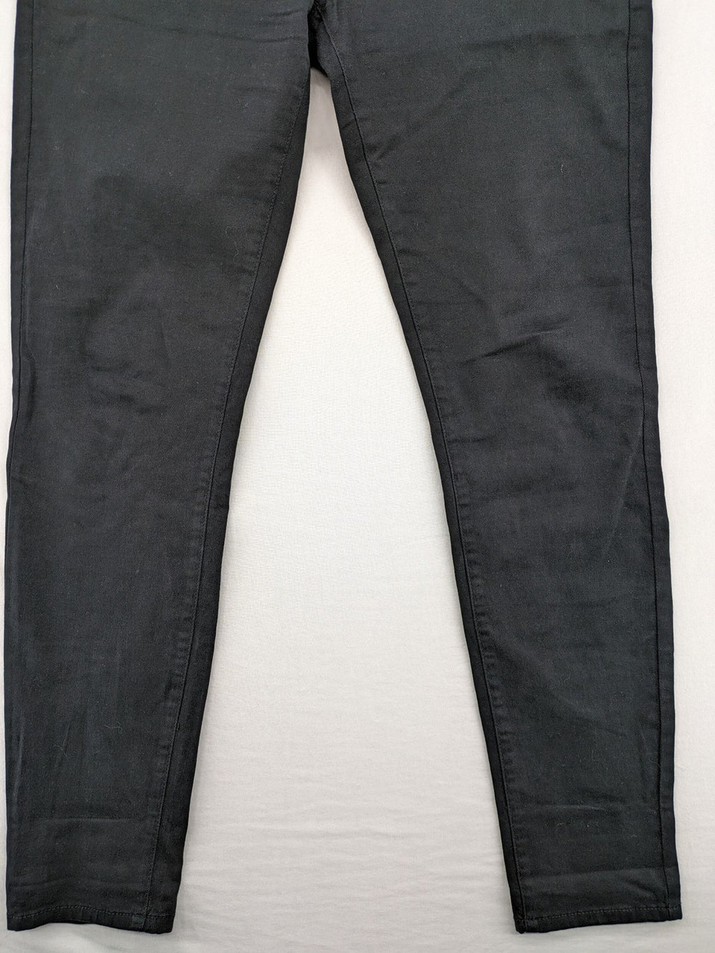 Esprit black skinny jeans with zipper details and cotton-stretch material.
