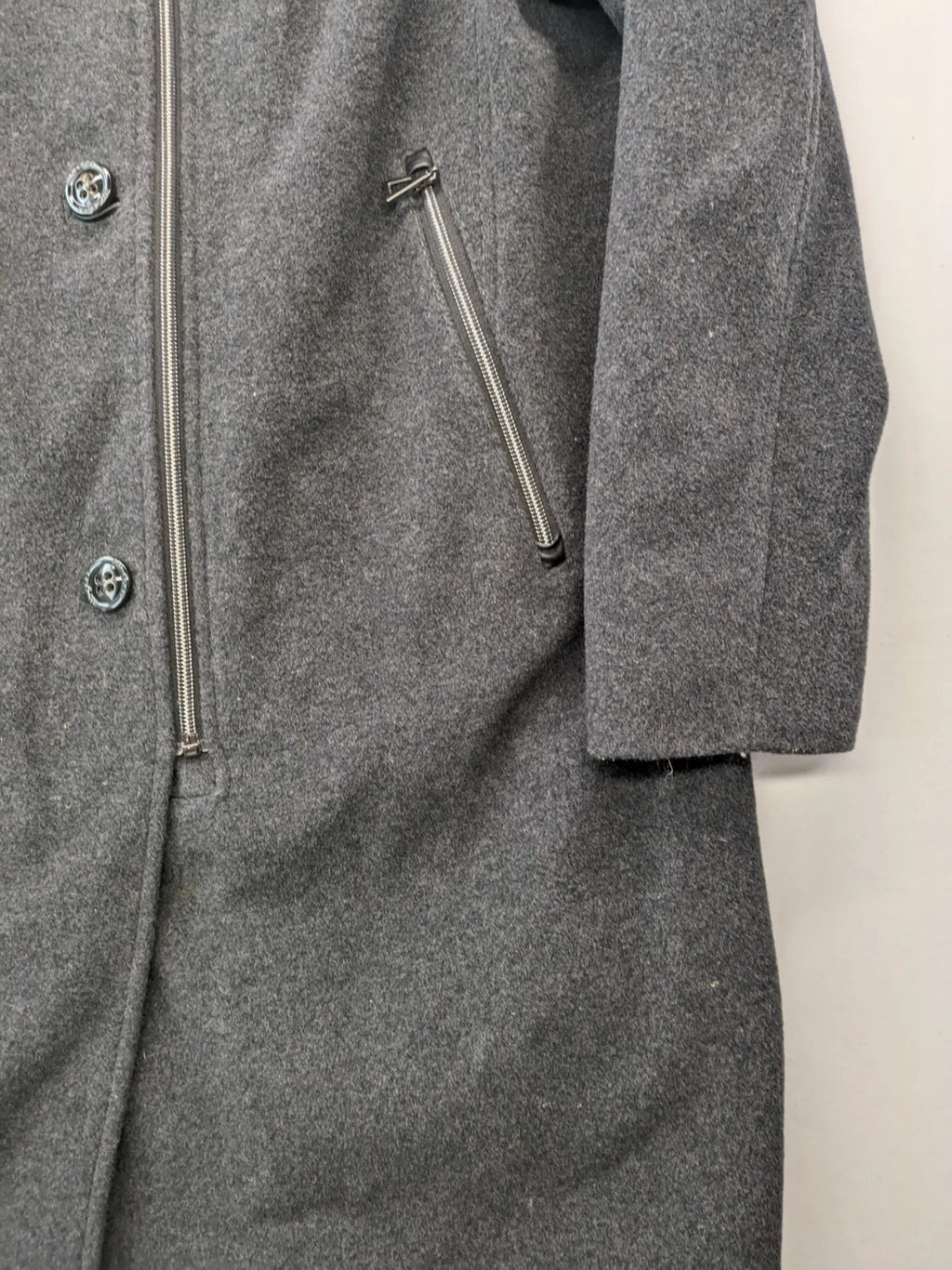 Gil Bret grey coat cashmere blend asymmetrical zipper two zip pockets