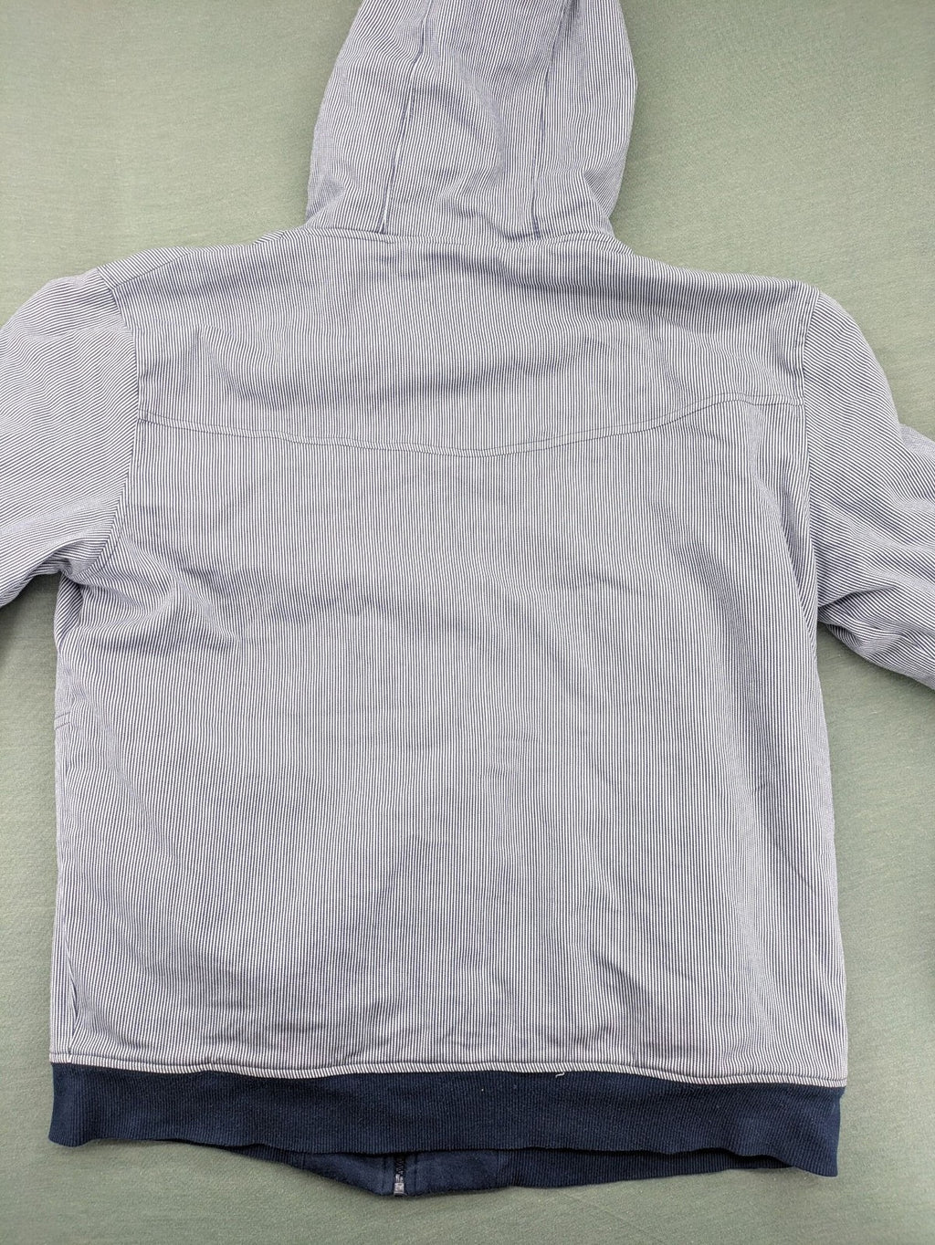 Djinns grey navy striped hoodie full zip with wooden button details and logo patches.