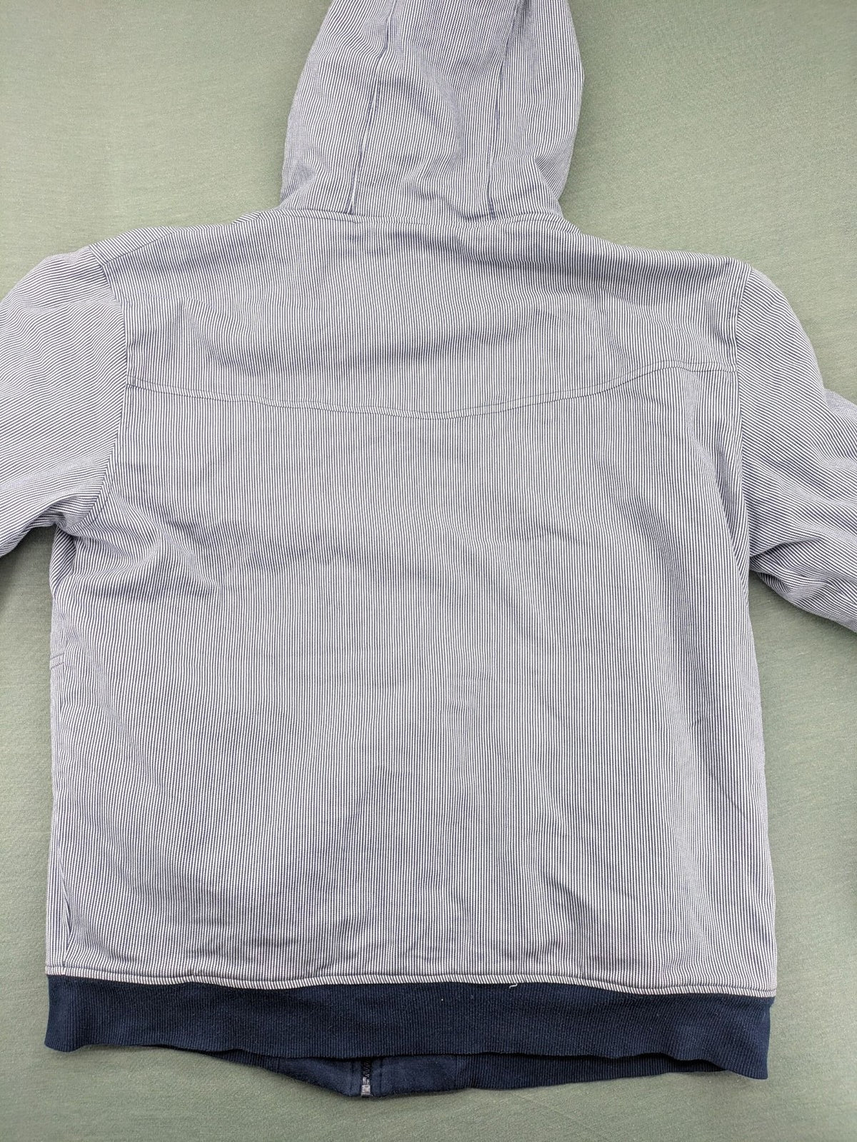 Djinns grey navy striped hoodie full zip with wooden button details and logo patches.