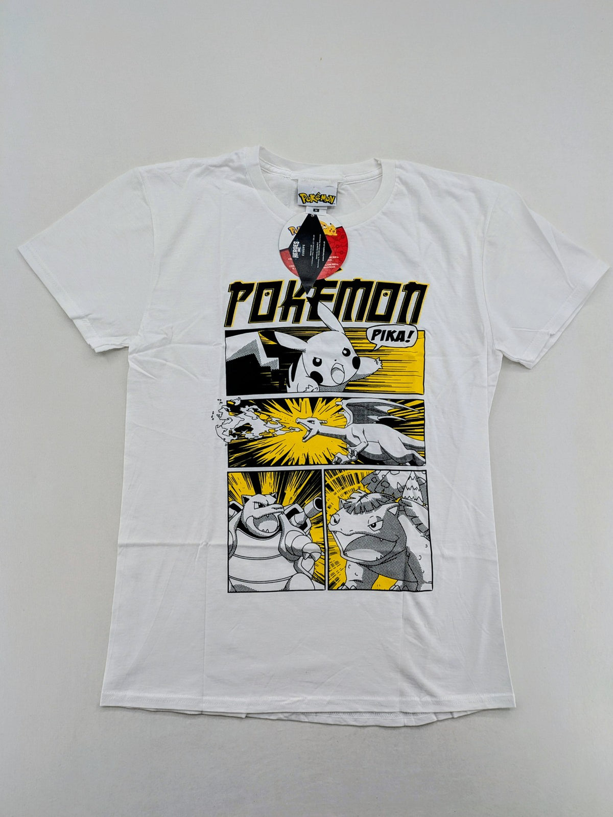 Pokémon multi graphic t-shirt featuring Pikachu, Glurak, Turtok, and Bisaflor in comic design.
