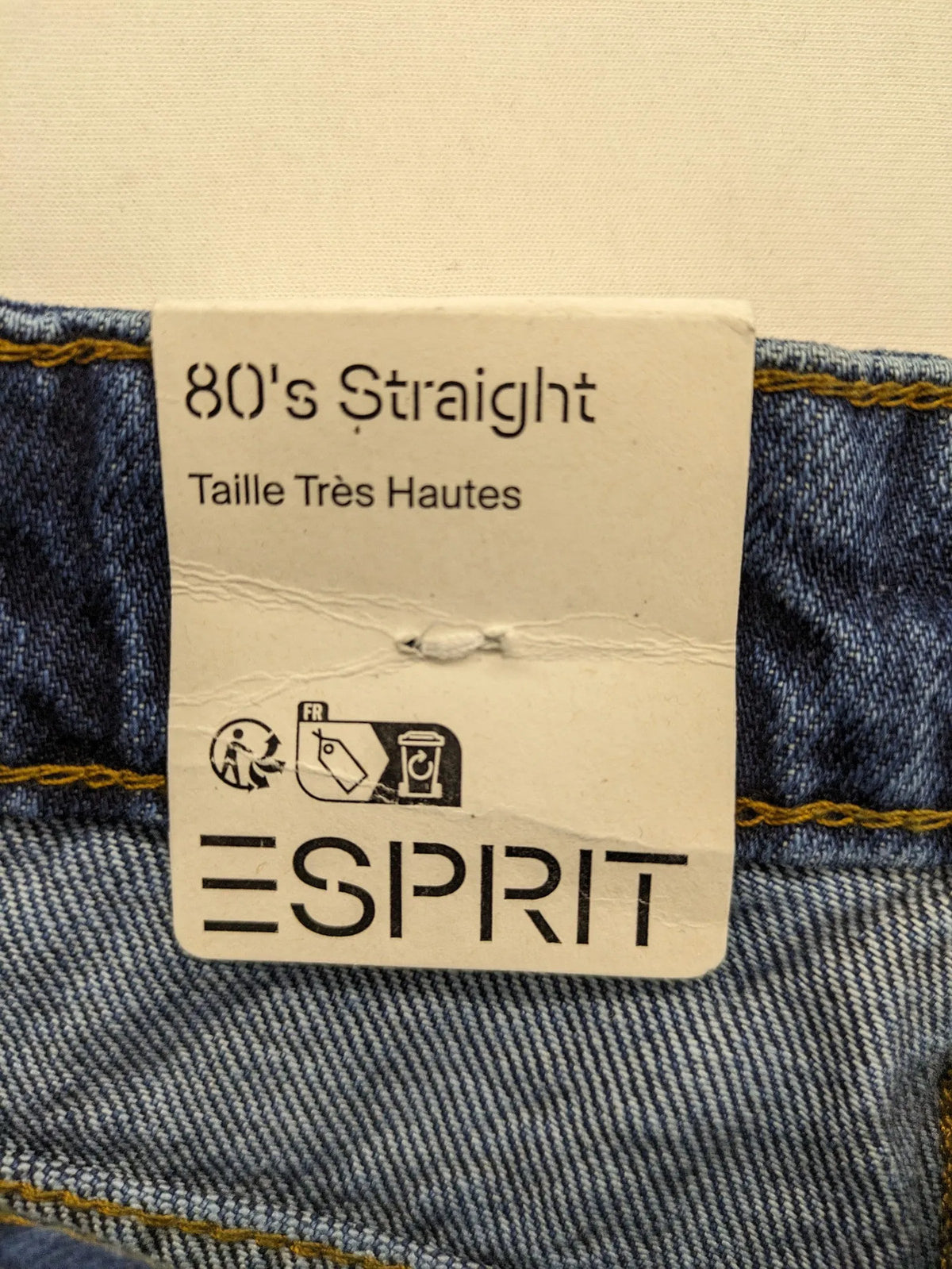 Esprit blue straight jeans high waist 80s style with original tags and classic wash.