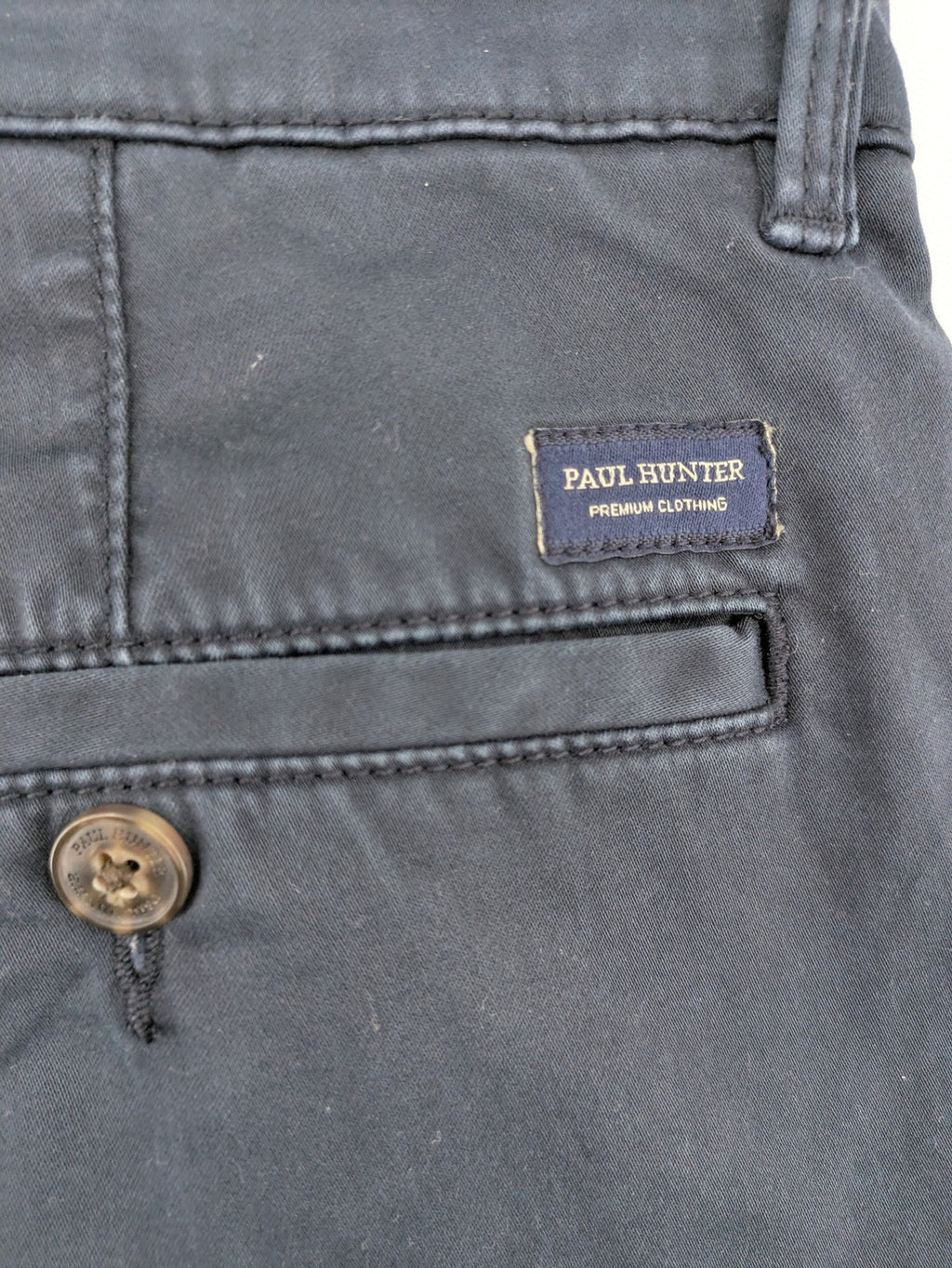 Paul Hunter navy chino pants Oscar model, regular fit, lightweight stretch material.