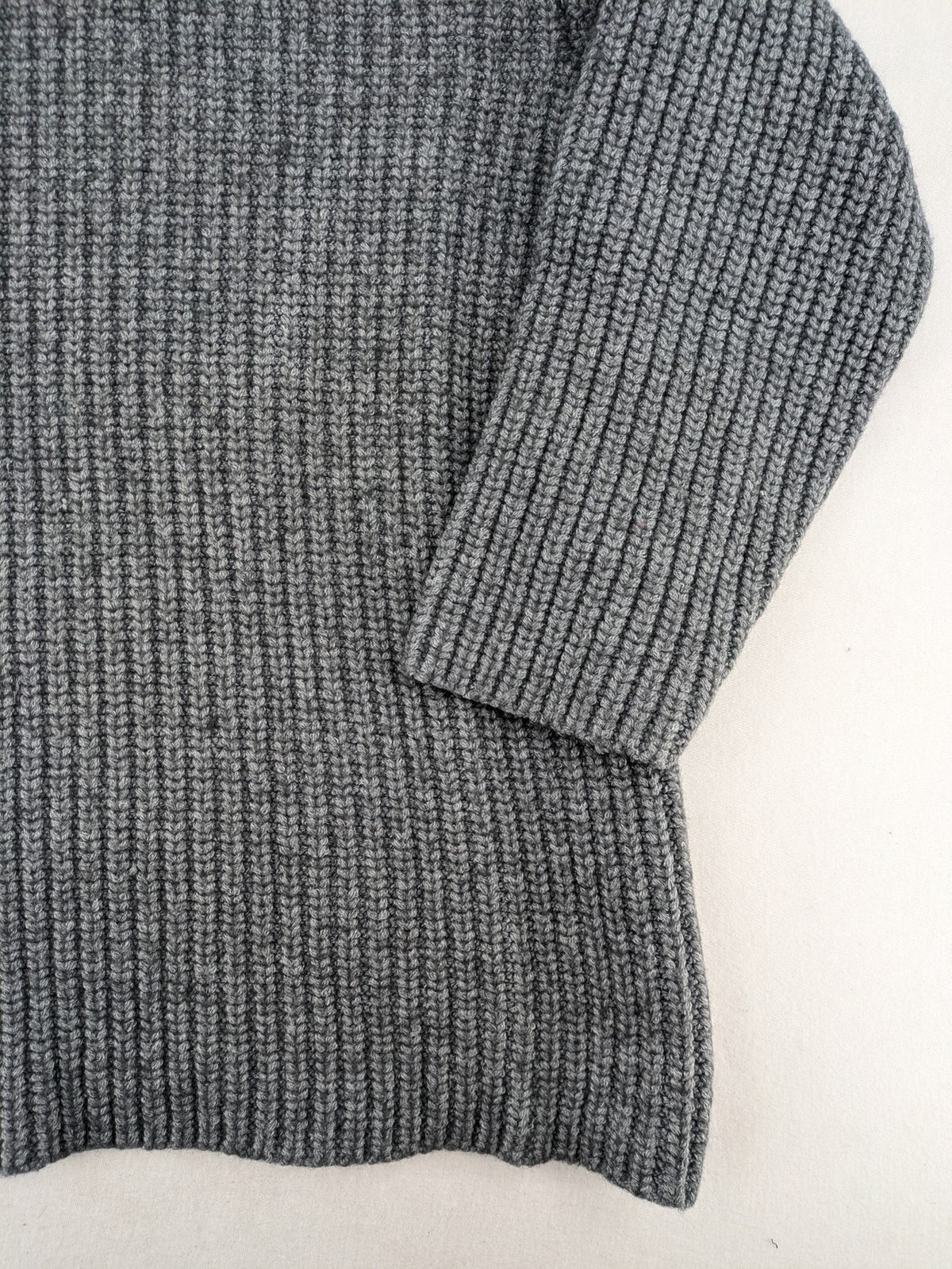H. Leetink grey turtle neck jumper ribbed knit chunky texture