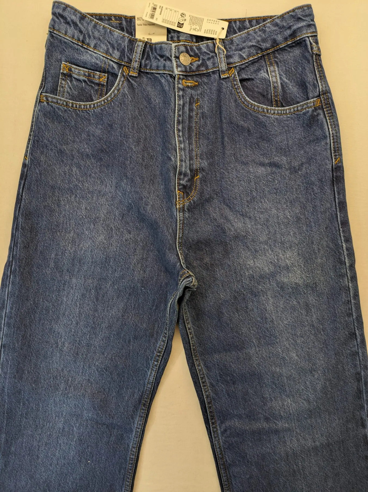 Esprit blue straight jeans high waist 80s style with original tags and classic wash.