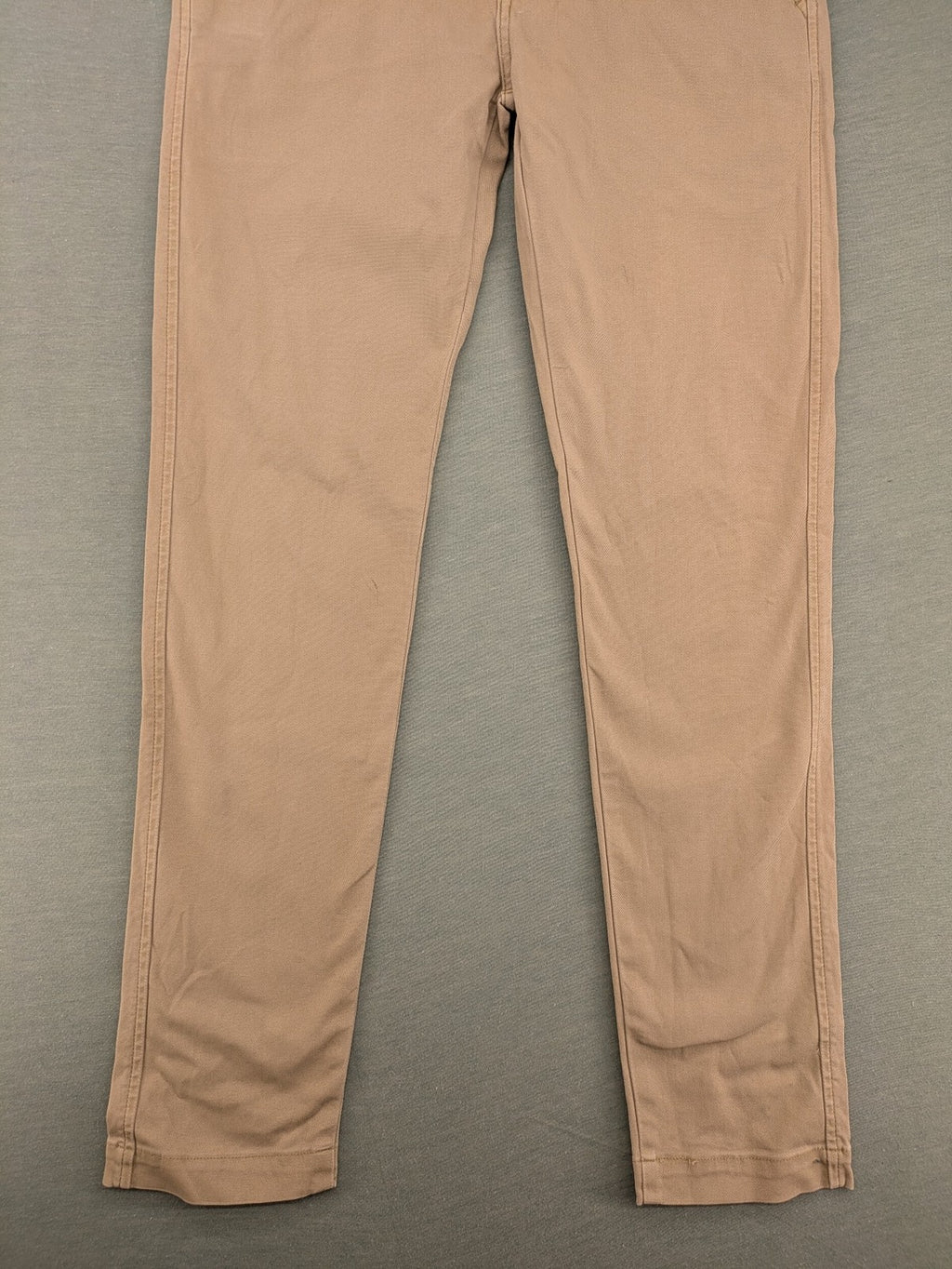Levi's beige XX Chino pants slim taper fit with classic logo and quality fabric.