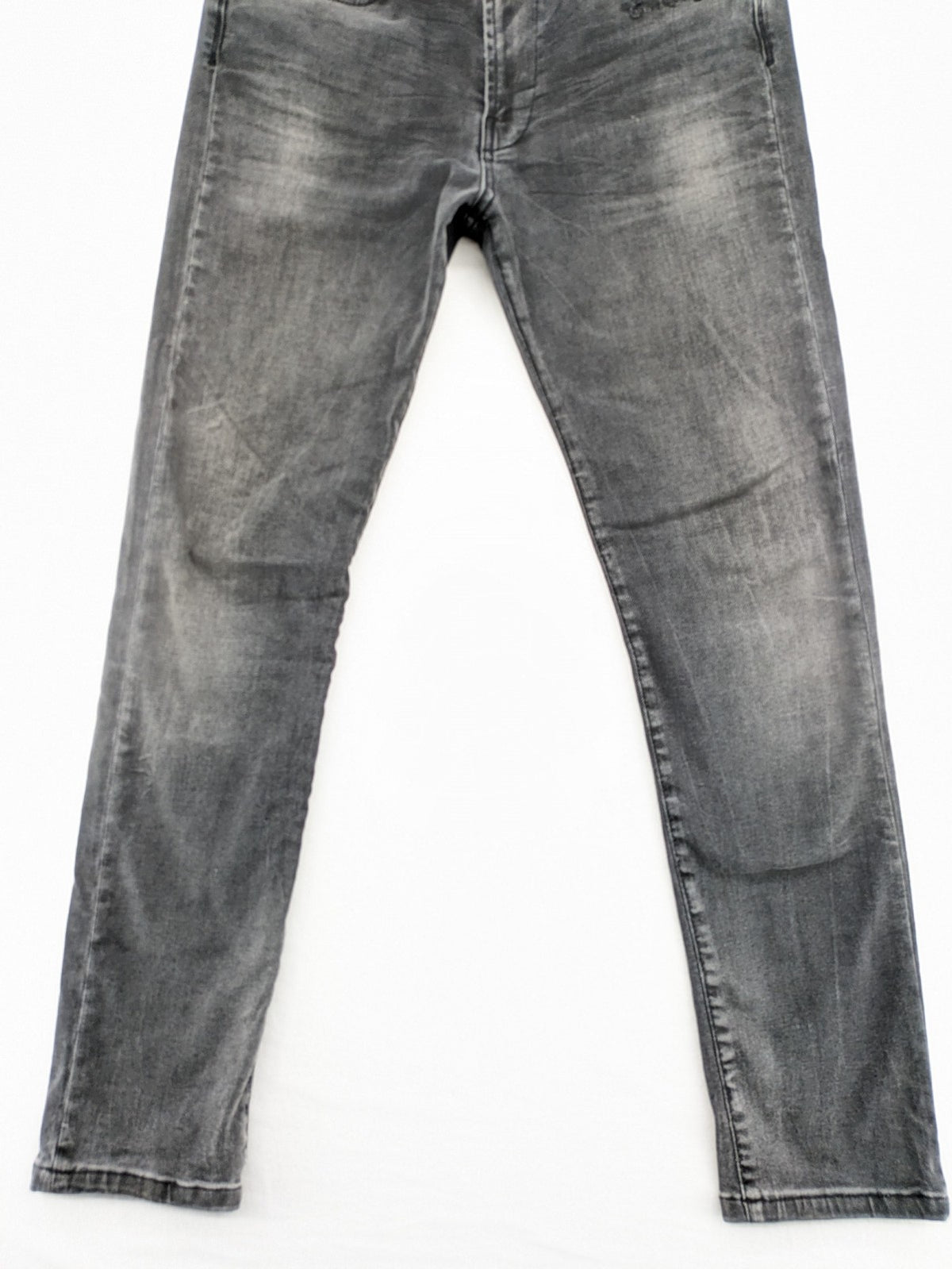 Elias Rumelis grey super slim fit jeans with stitched logo and subtle used look.