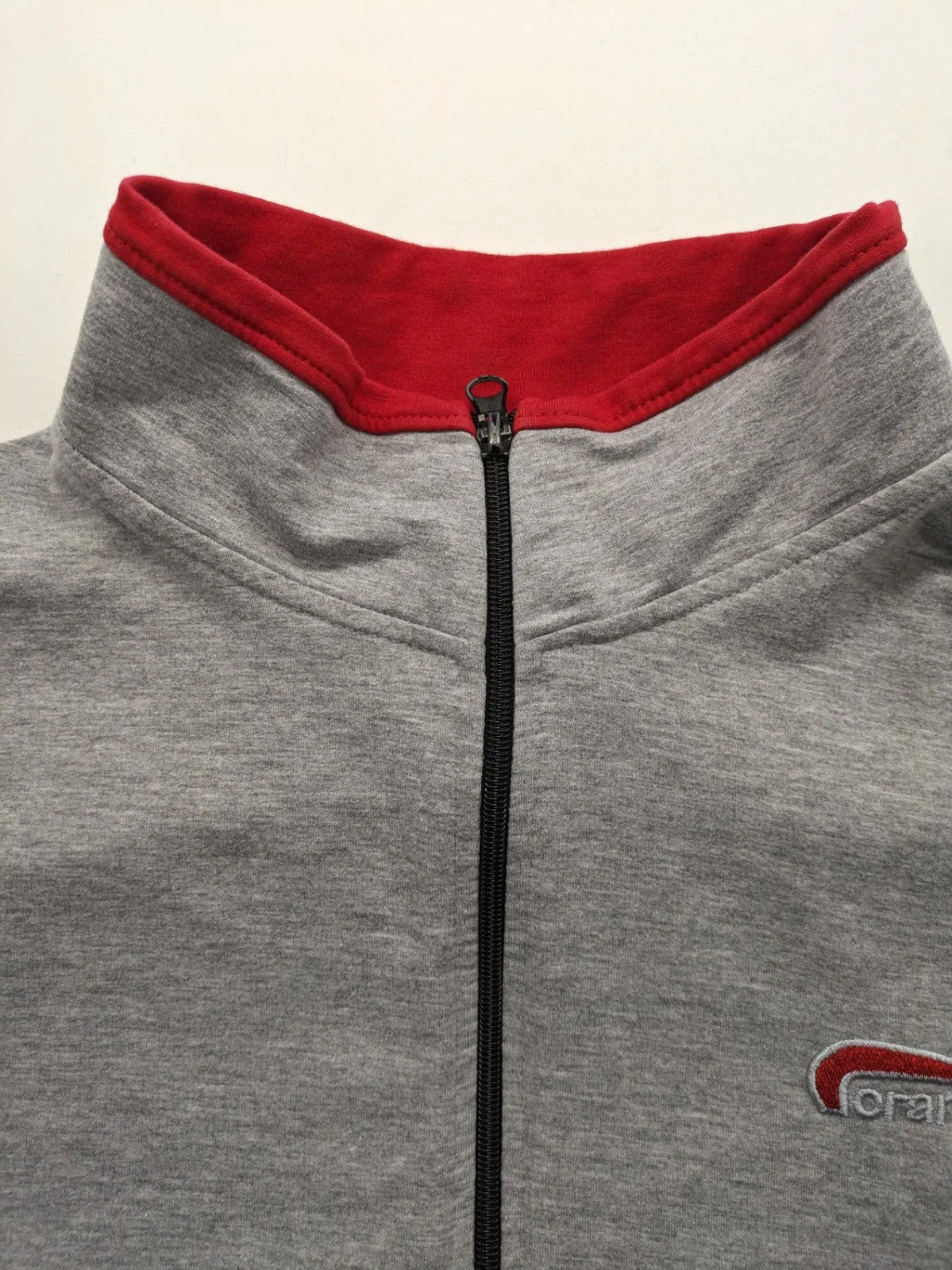 Cramp Sport grey training jacket XXL with red collar and embroidered logo.