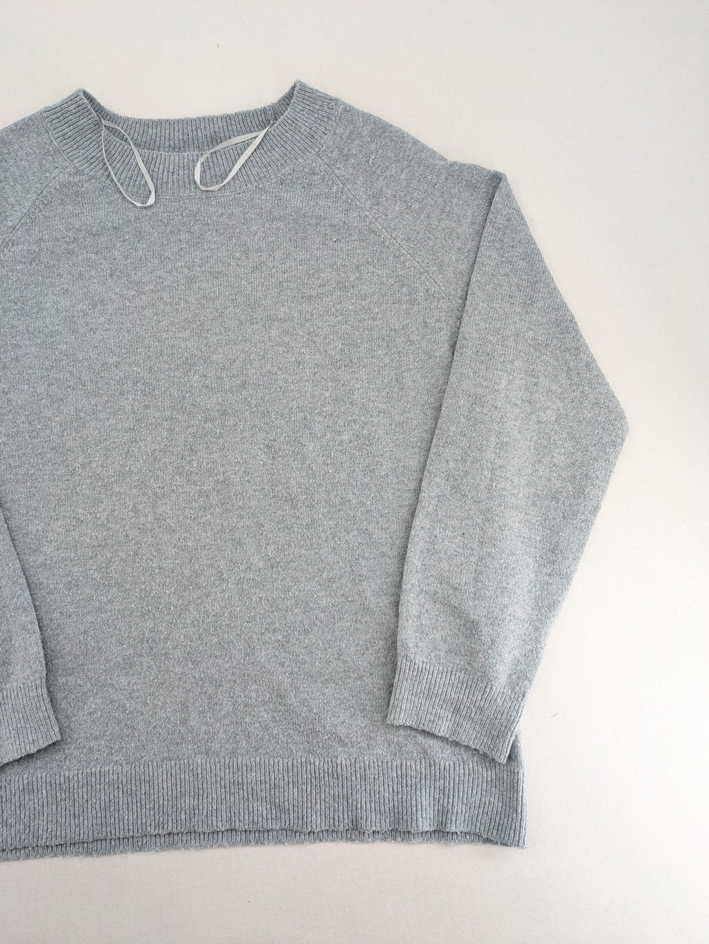 ONLY grey turtle neck jumper with raglan sleeves and classic round neckline.