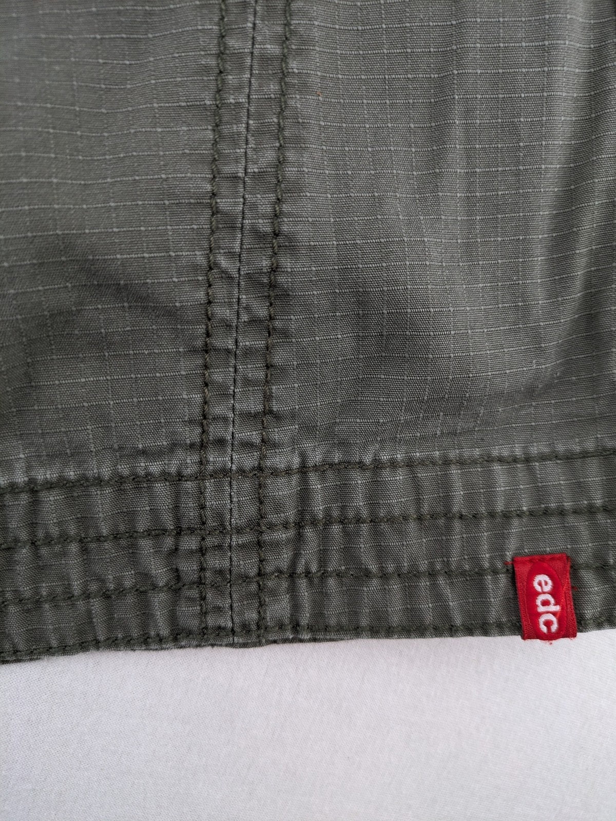edc by Esprit khaki cargo pants ripstop fabric with multiple pockets and button fly
