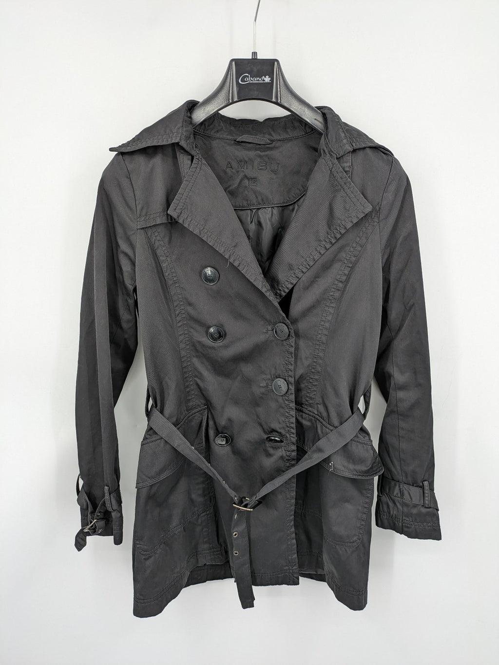 Amisu grey trench coat double-breasted design with elegant collar and belted waist.