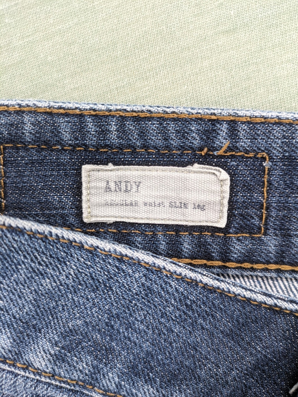 Charles Vögele blue straight jeans with classic 5-pocket style and regular waist.