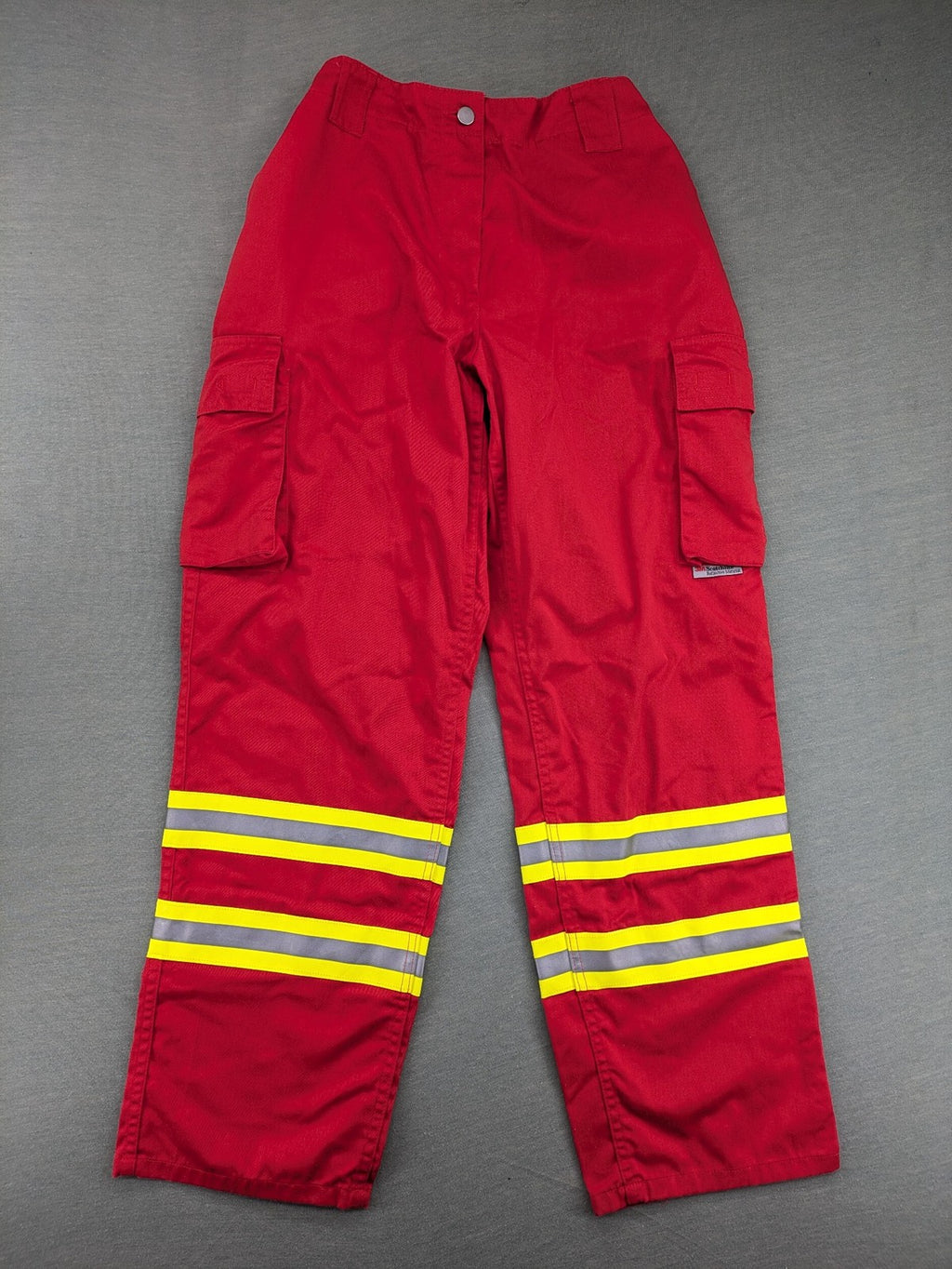 Bücking grey cargo work pants red accents with 3M Scotchlite reflective strips.