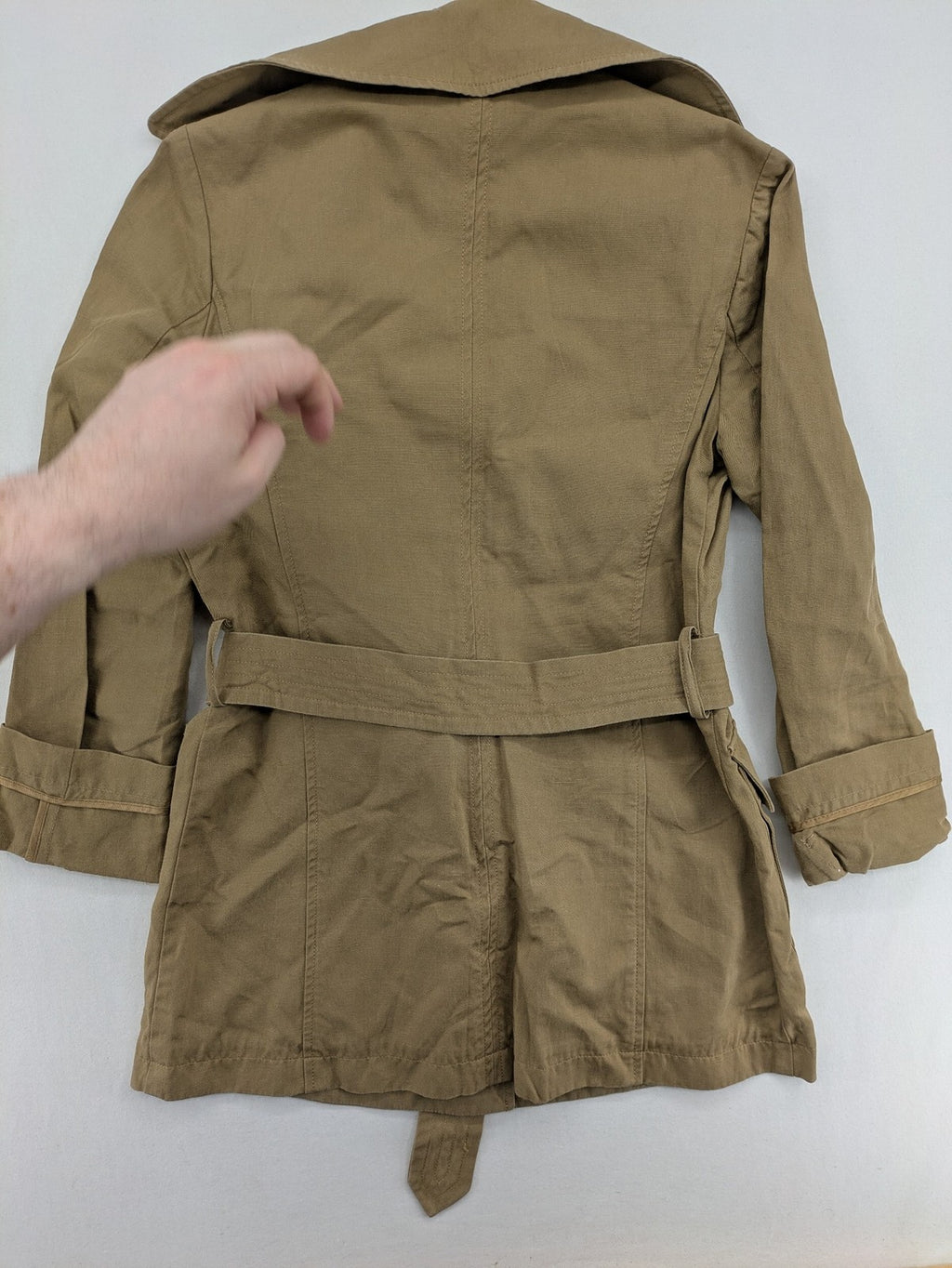 Massimo Dutti beige trench coat with belt, Italian fabric, classic design, shorter length.