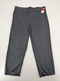 C&A pink pants regular fit with tag, versatile for business and leisure.