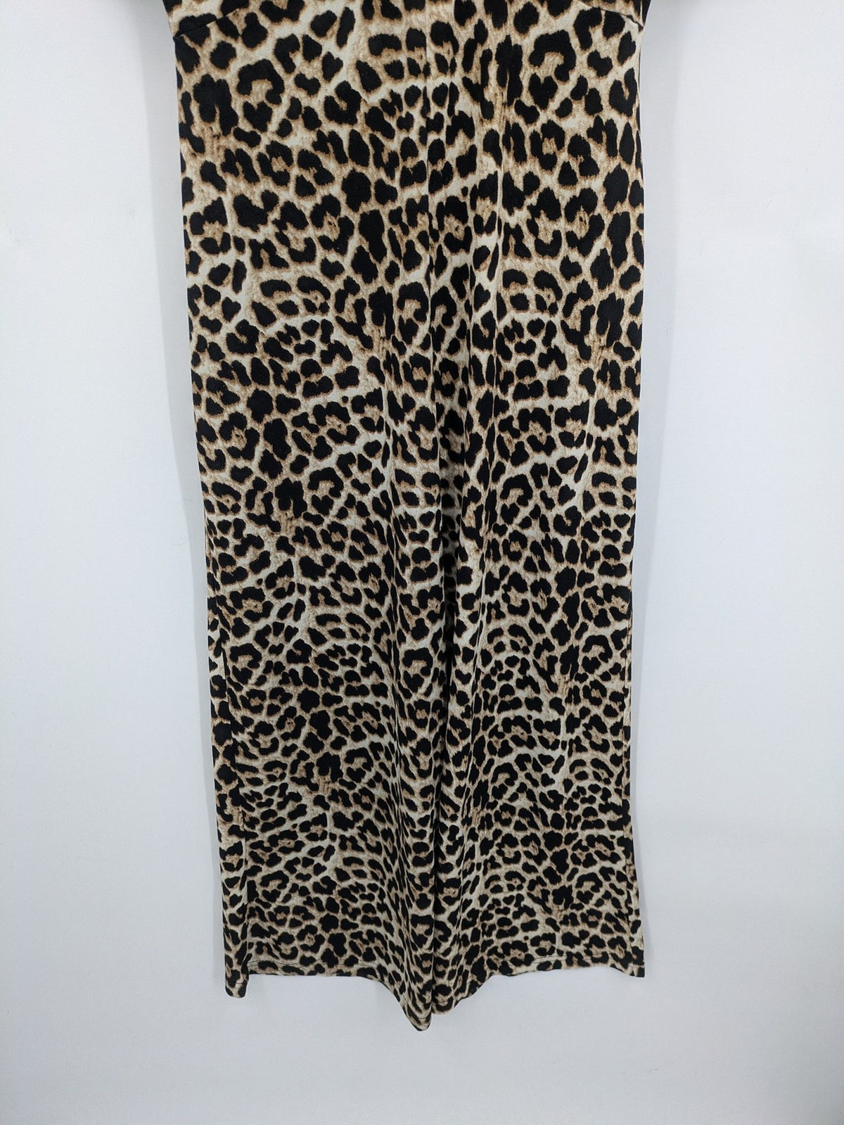 Amisu beige jumpsuit leopard print V-neck, short sleeves, keyhole back detail.