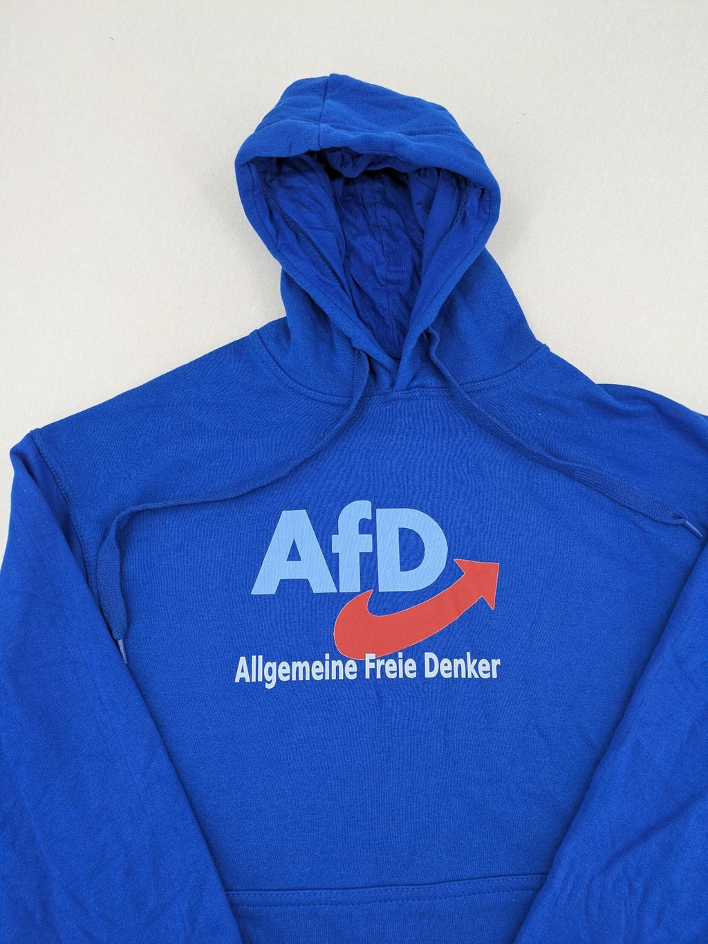 AFD blue pullover hoodie with "AfD Allgemeine Freie Denker" graphic and adjustable drawstring hood.
