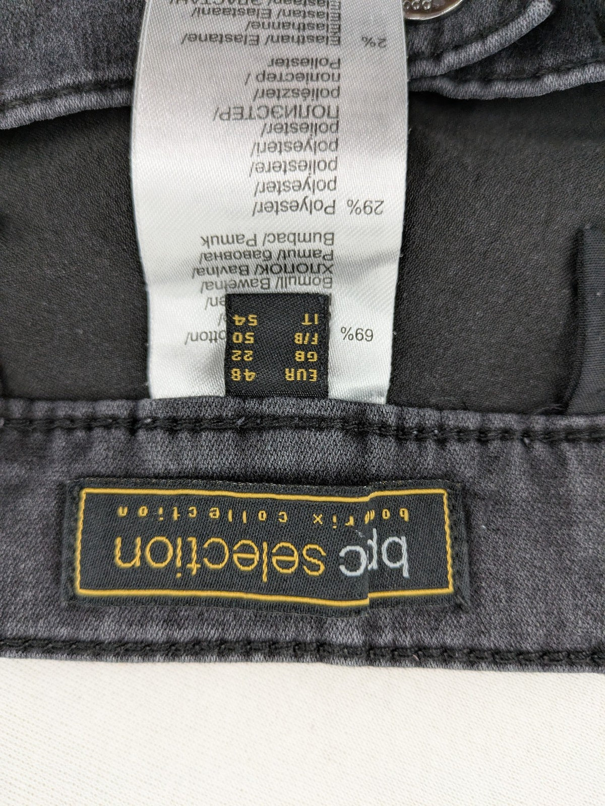 Bpc Selection grey maternity jeans, stretch denim, classic 5-pocket style, elastic waistband.