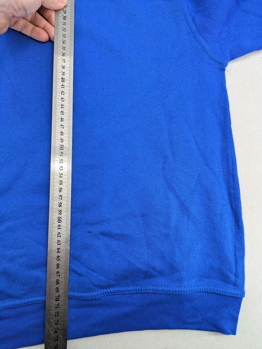 AFD blue pullover hoodie with "AfD Allgemeine Freie Denker" graphic and adjustable drawstring hood.