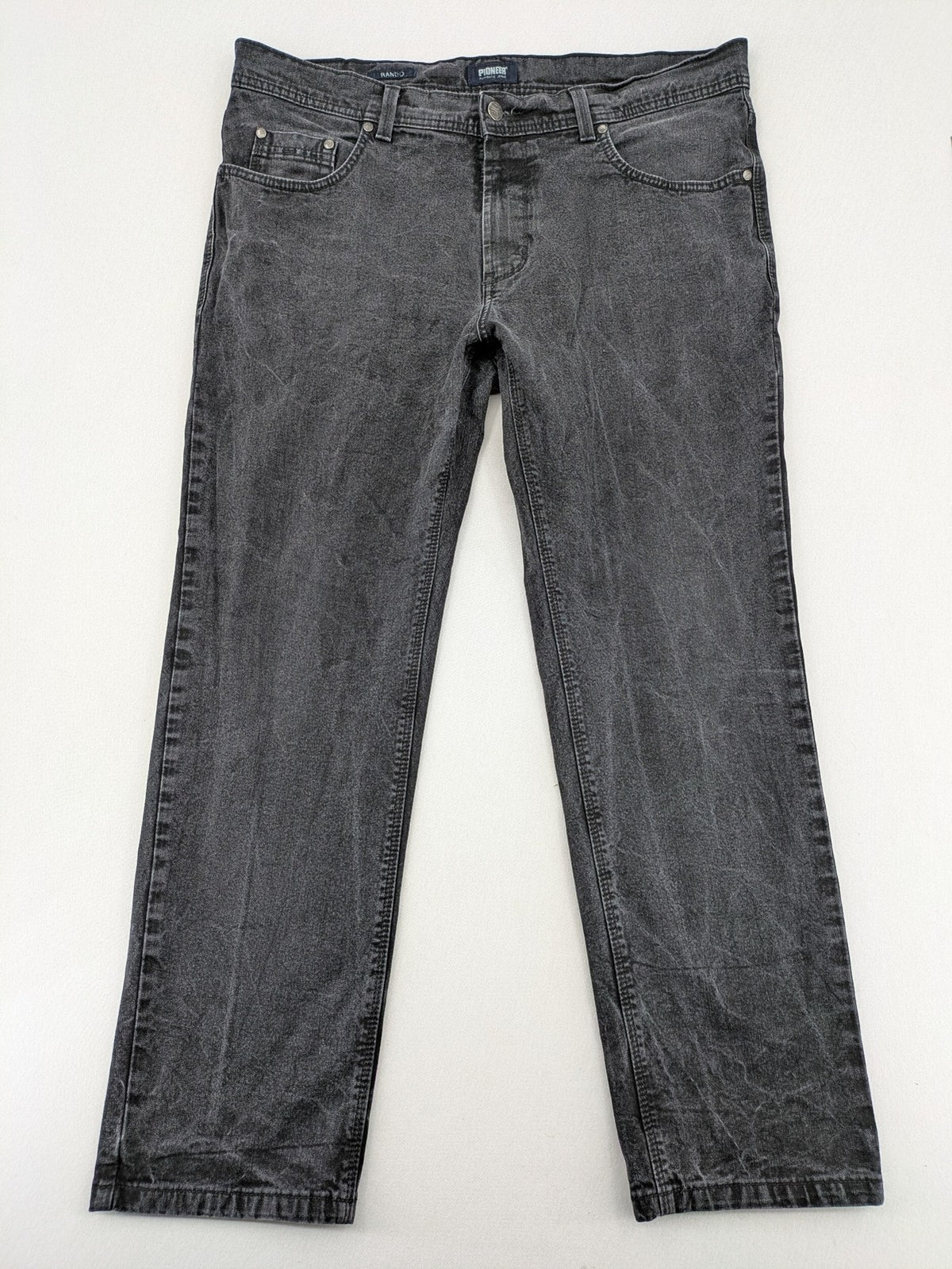 Pioneer grey straight jeans with washed finish and stretch material, classic design.