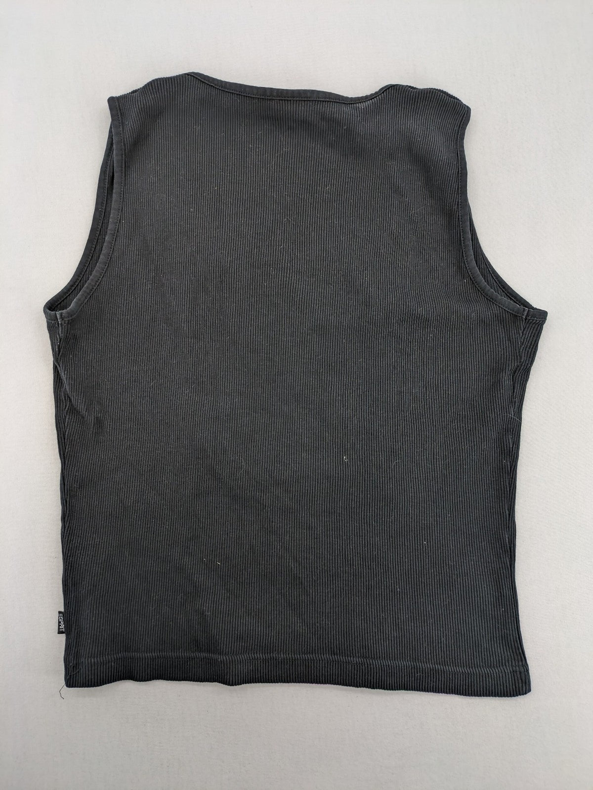 Esprit grey tank top with ruffled details and V-neck, made of soft ribbed cotton.