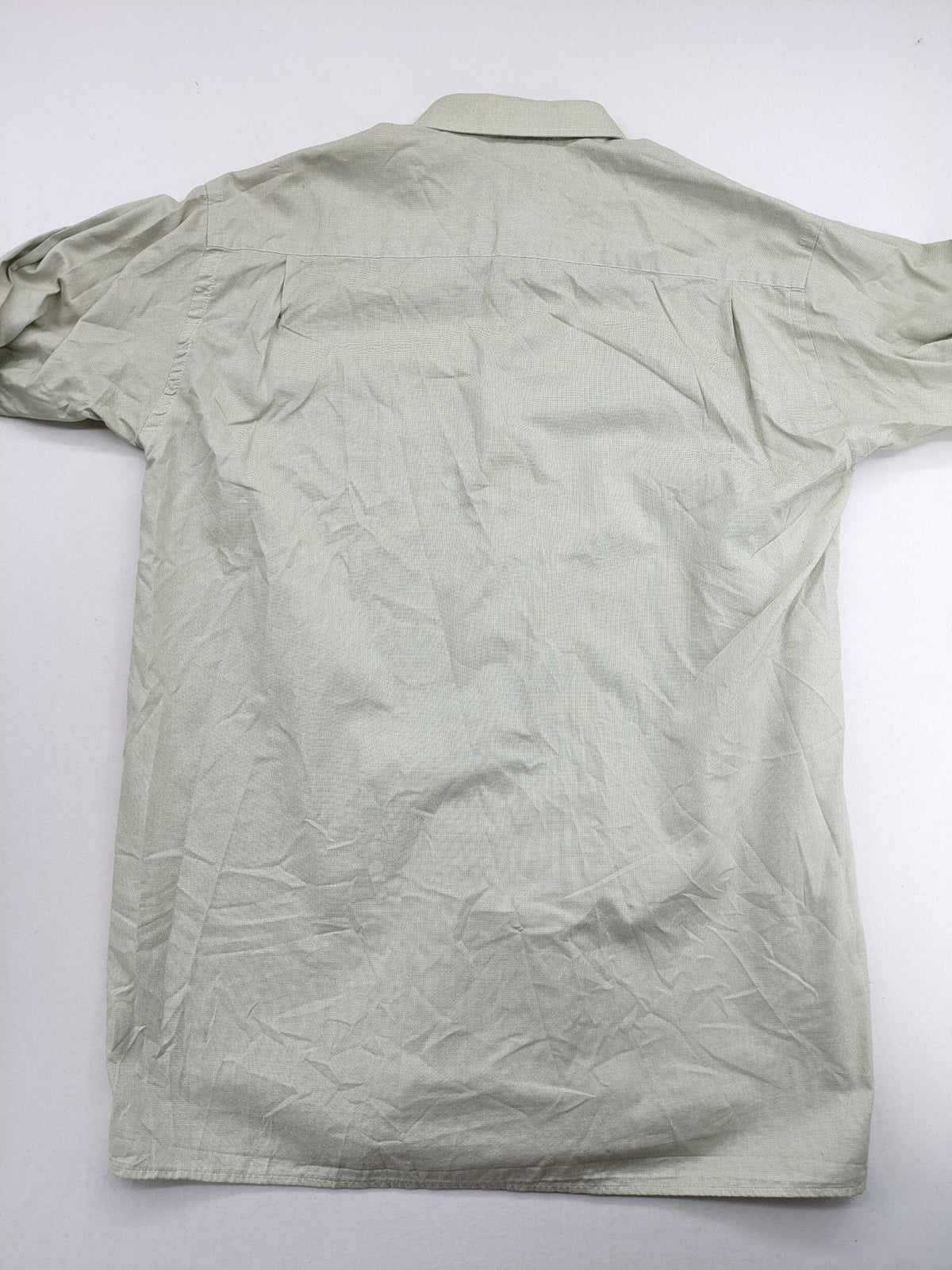 Seidensticker grey button-up shirt with subtle pattern and embroidered logo on pocket.