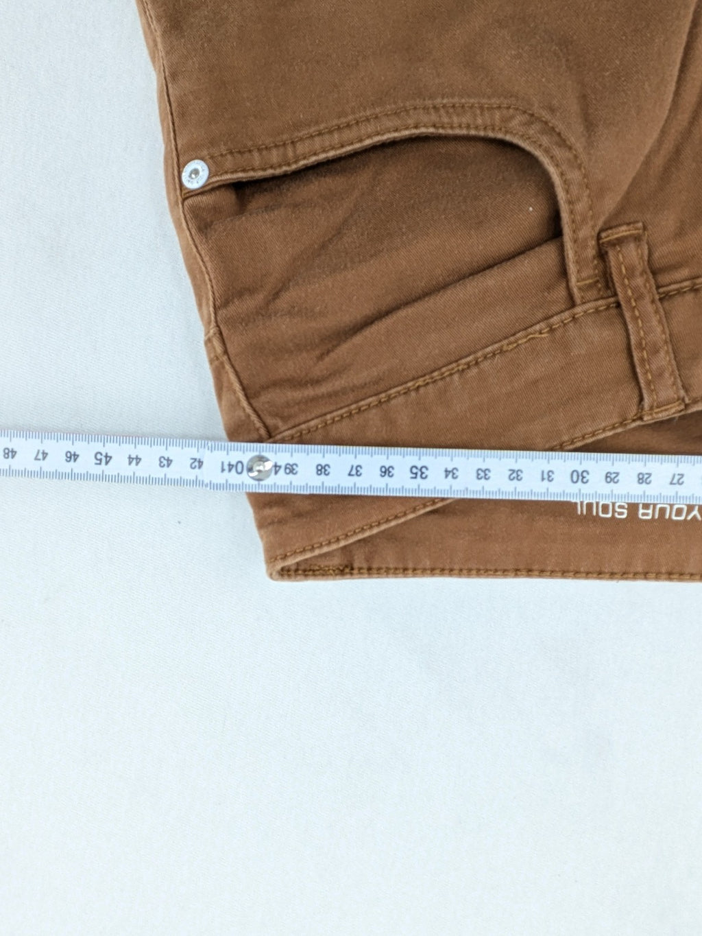 Savvy brown skinny jeans, classic 5-pocket design, made from cotton stretch twill.