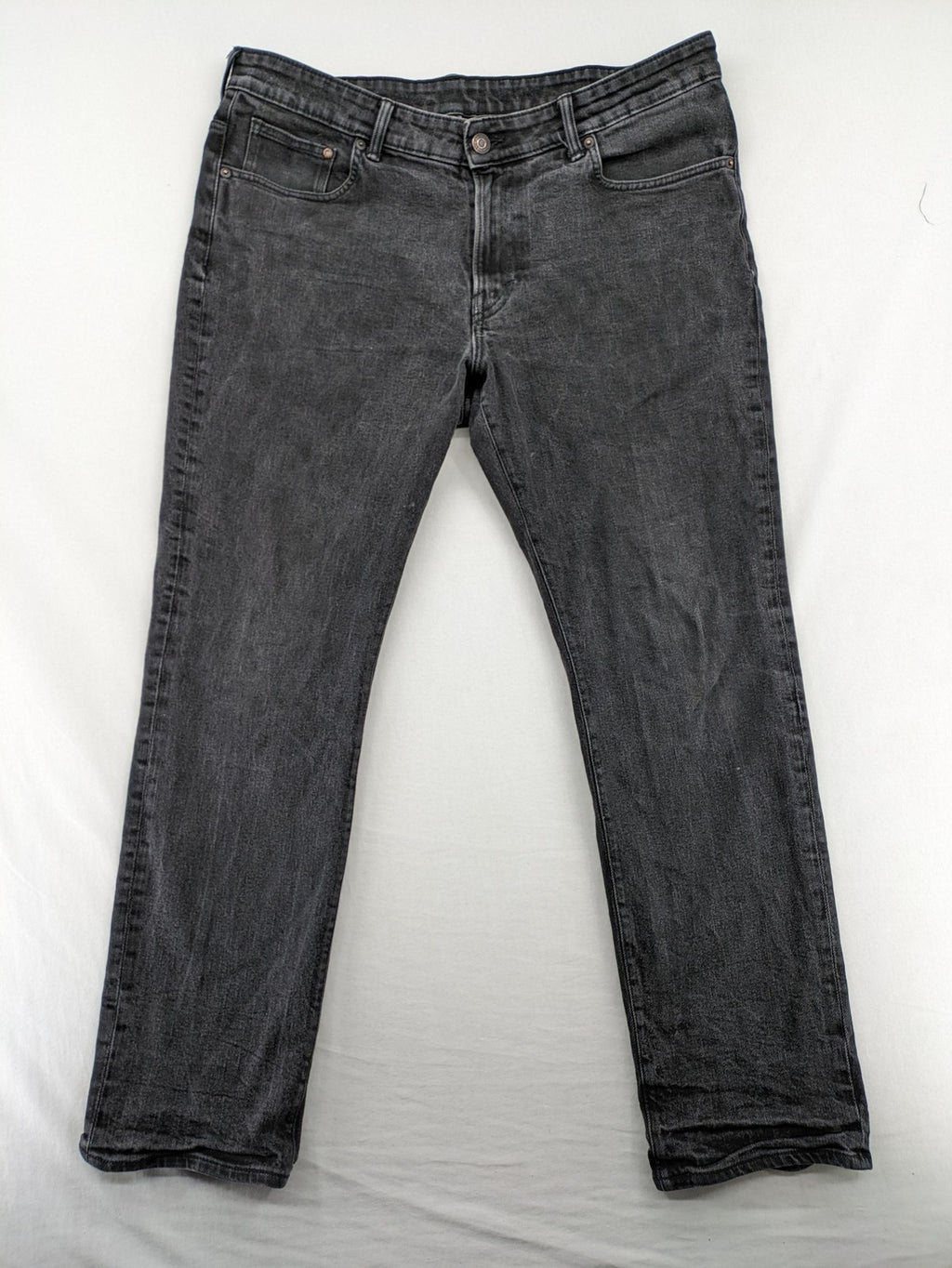H&M grey straight jeans regular fit dark wash cotton blend with classic styling.