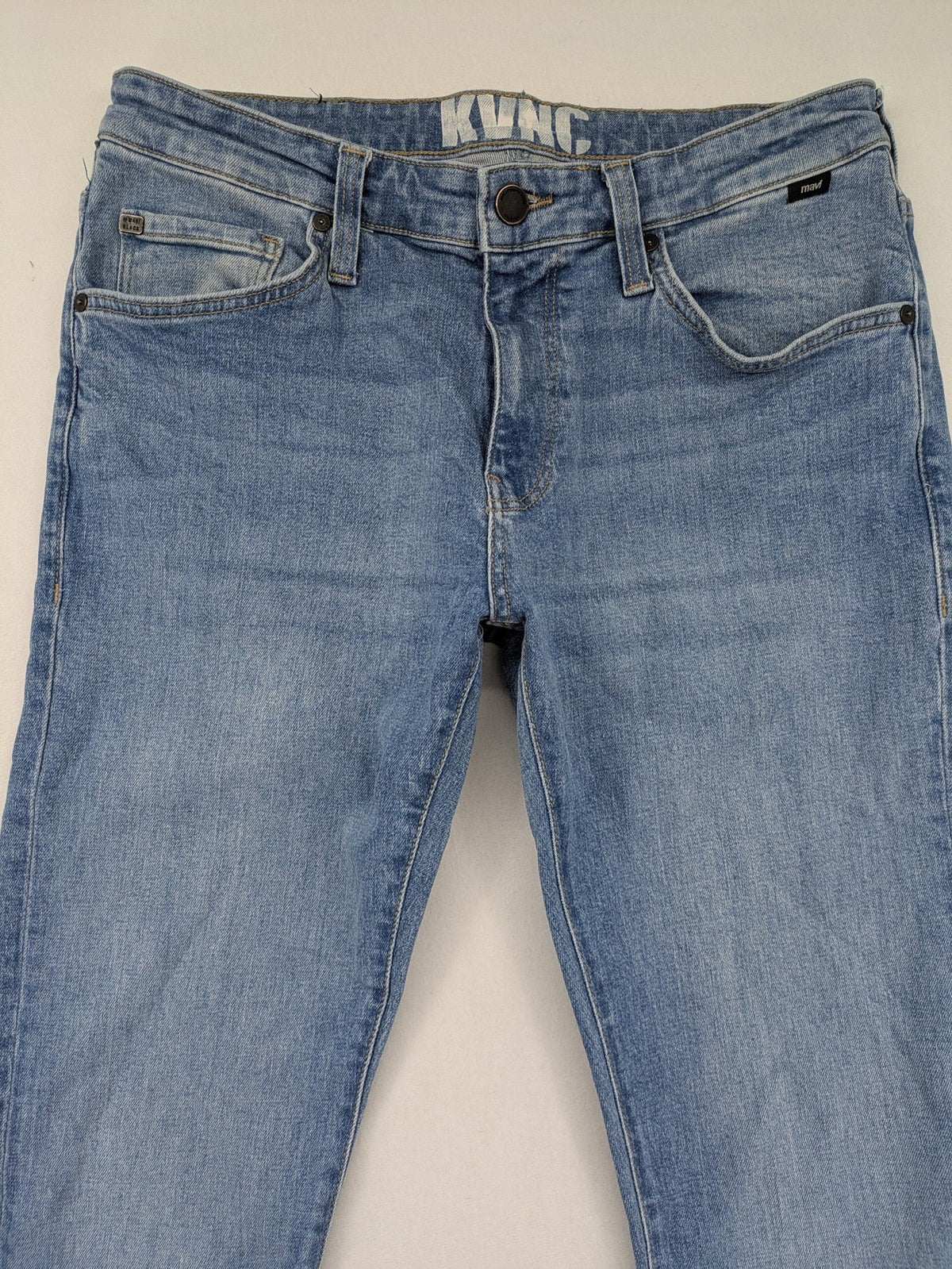 Mavi straight jeans black with light blue wash, made from cotton and elastane blend.
