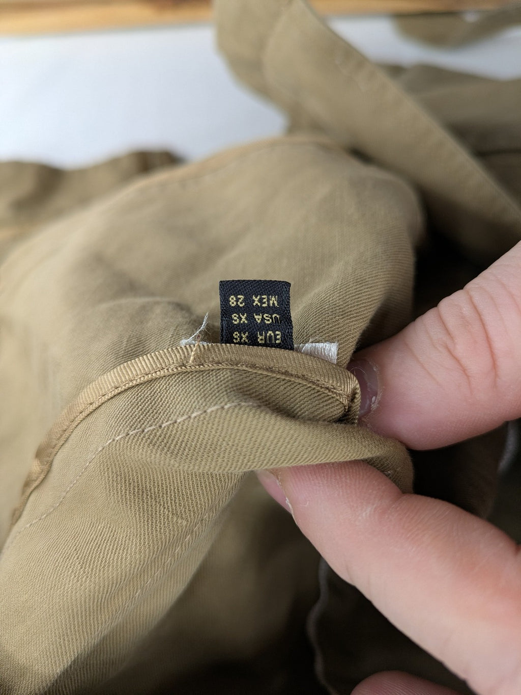 Massimo Dutti beige trench coat with belt, Italian fabric, classic design, shorter length.