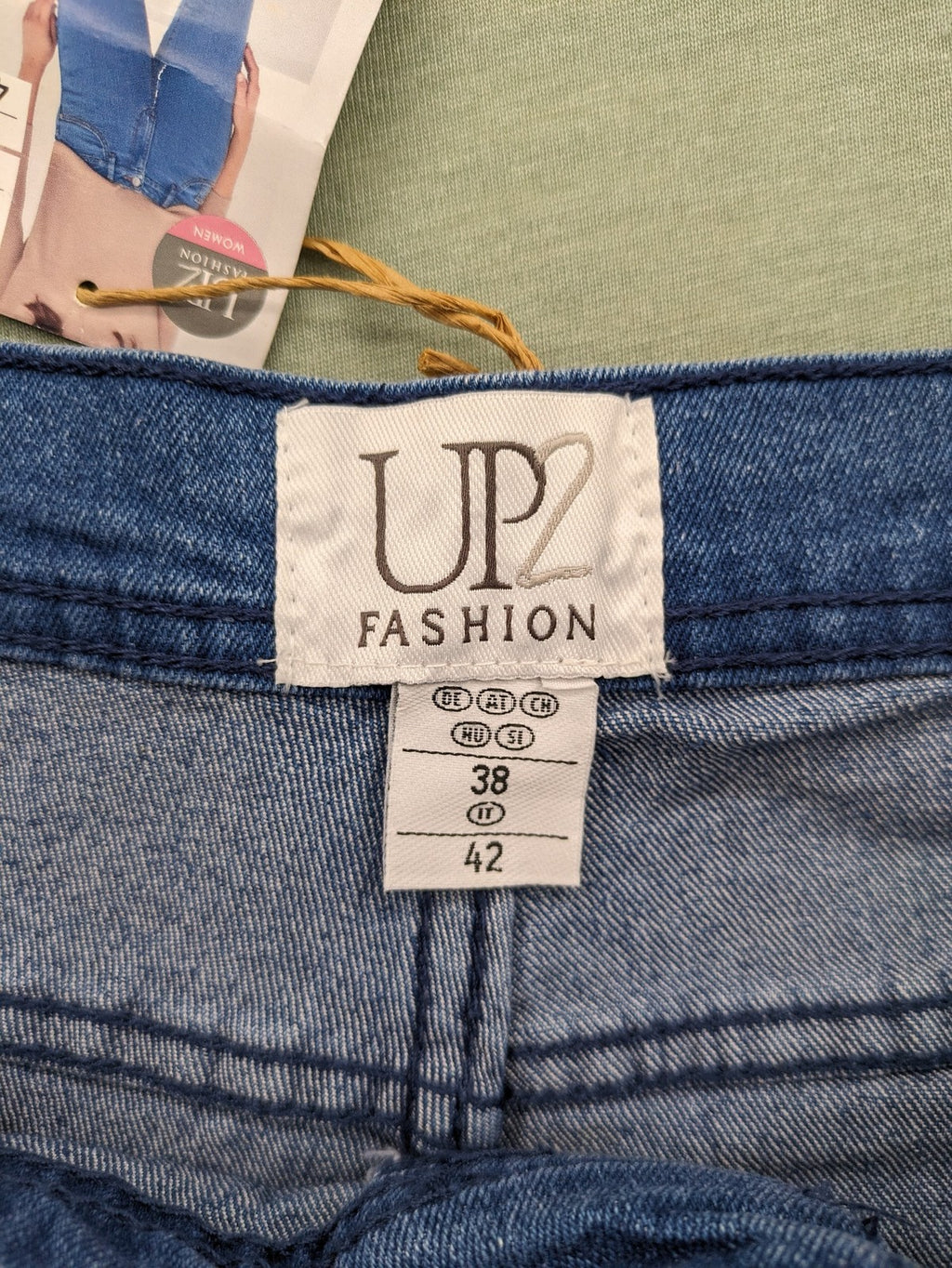 up2 fashion blue straight jeans classic 5-pocket style stretch denim with tag
