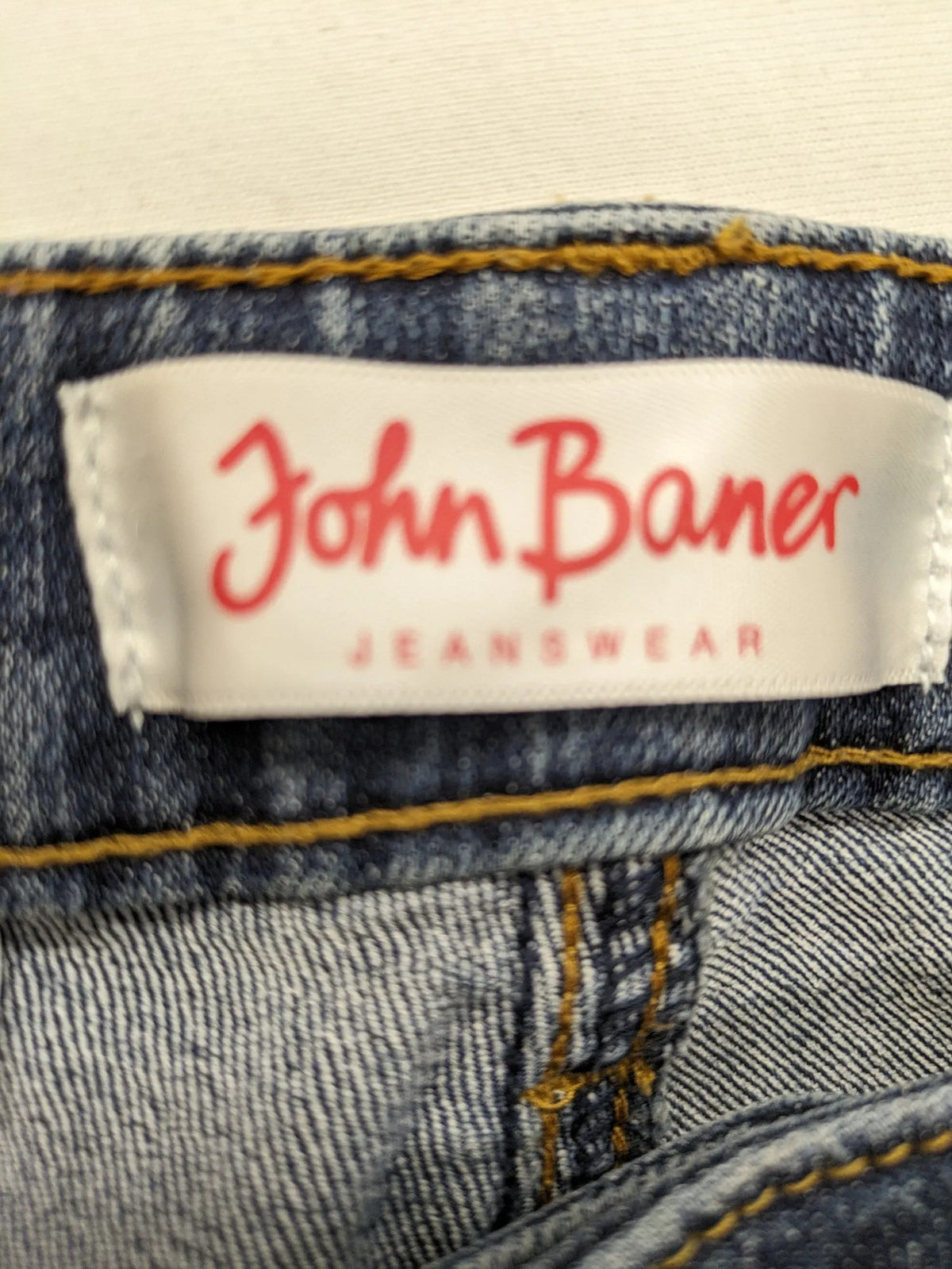 john baner blue straight jeans 5-pocket design with colorful rivets and whiskering effects