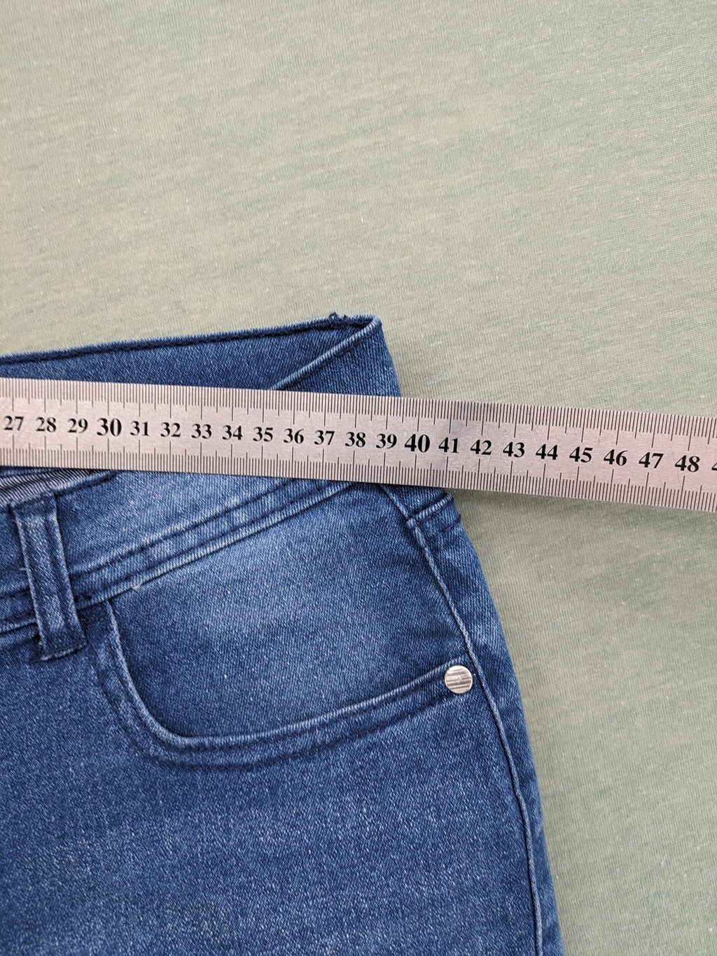up2 fashion blue straight jeans classic 5-pocket style stretch denim with tag
