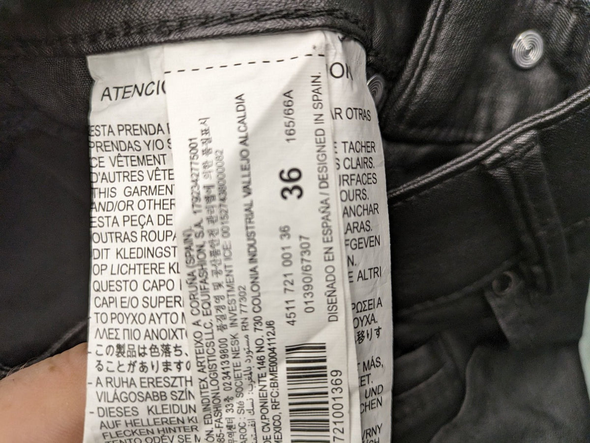 Stradivarius black coated skinny jeans faux leather finish stylish silhouette