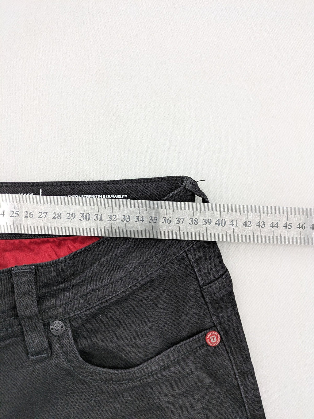 Timezone grey straight jeans slim fit 5-pocket design with stretch material