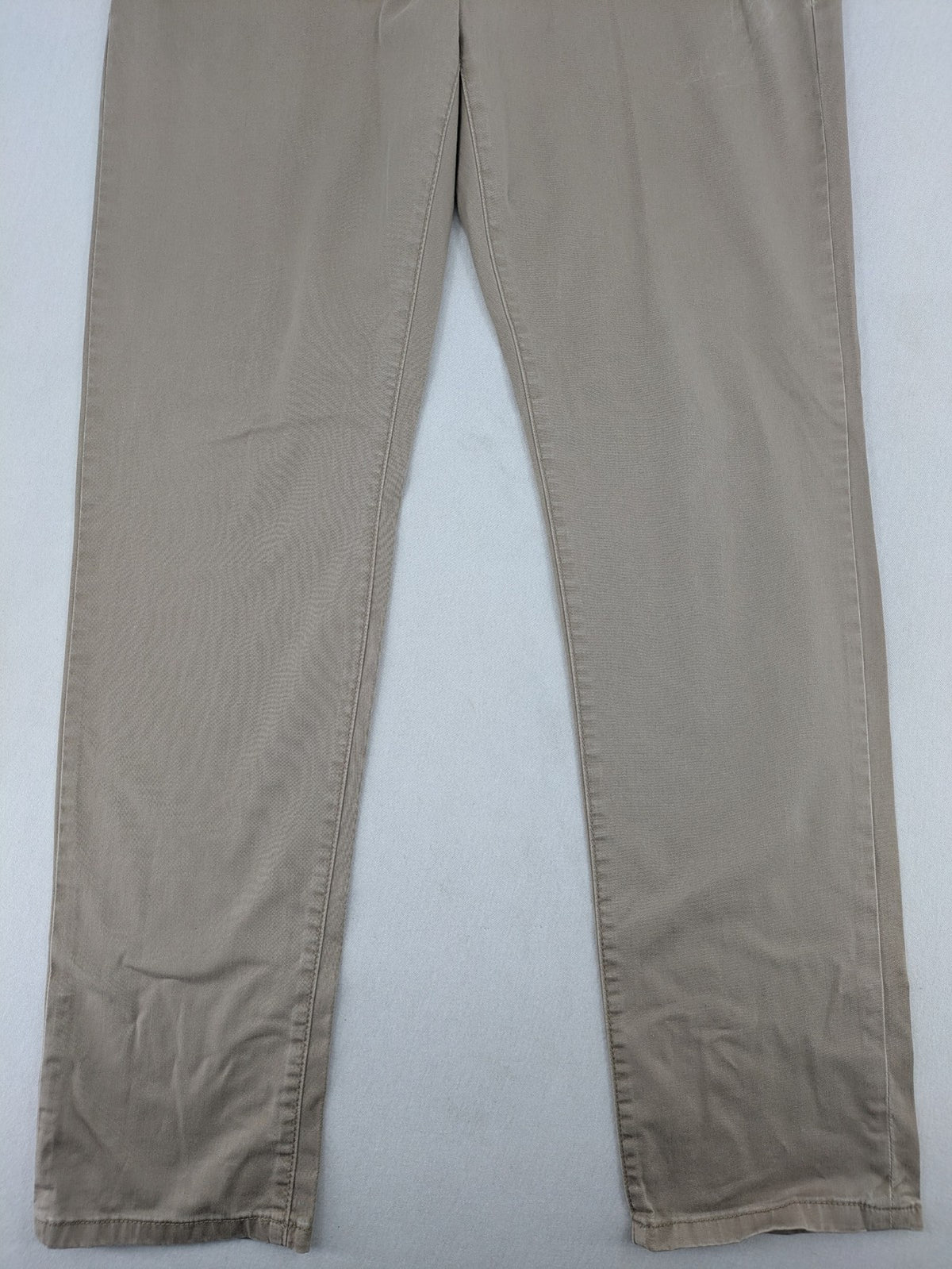 Paul Hunter beige chino pants Oscar Regular Fit cotton stretch with button and zipper closure.