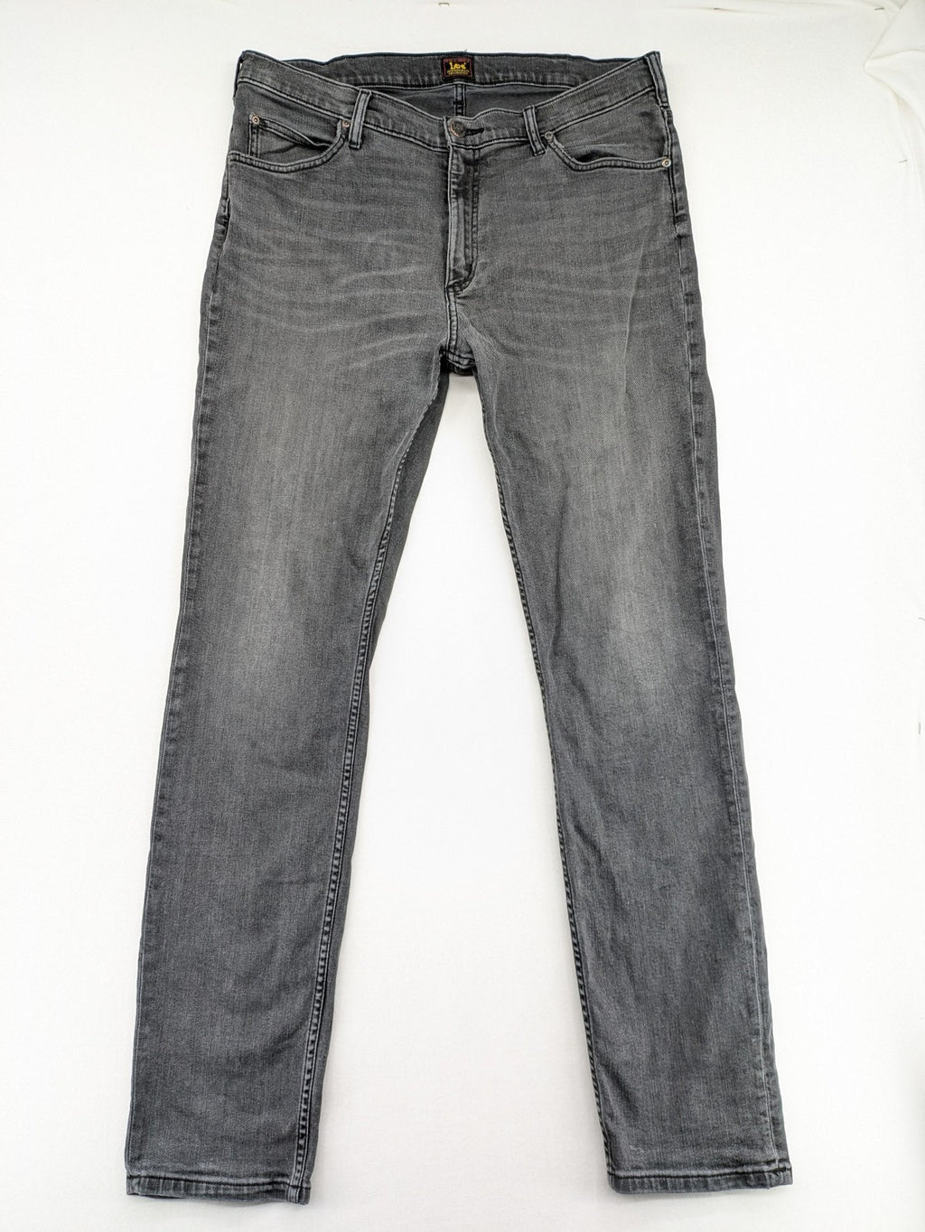 Lee straight jeans grey 5-pocket design with subtle branding on back pocket.