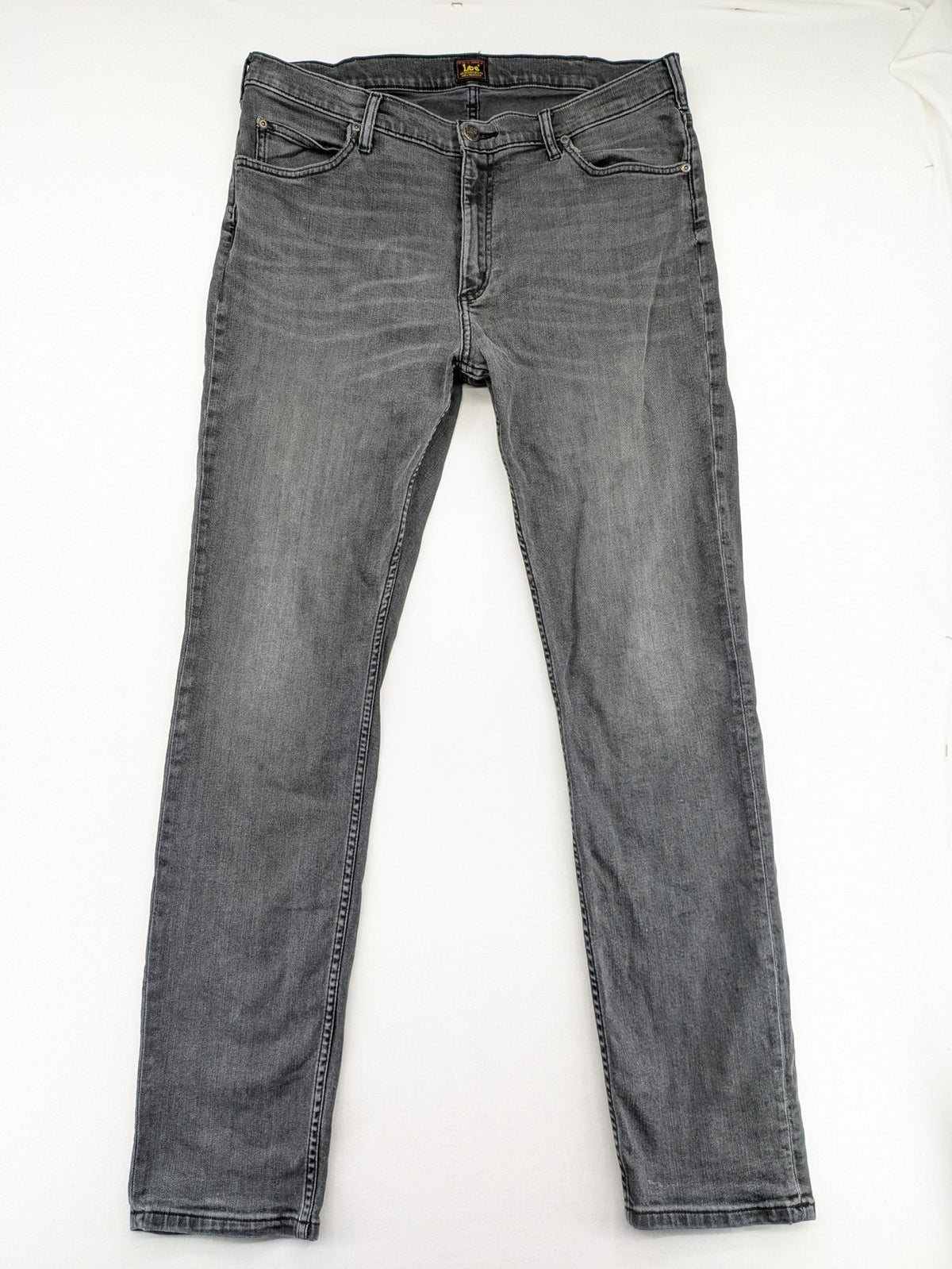 Lee straight jeans grey 5-pocket design with subtle branding on back pocket.