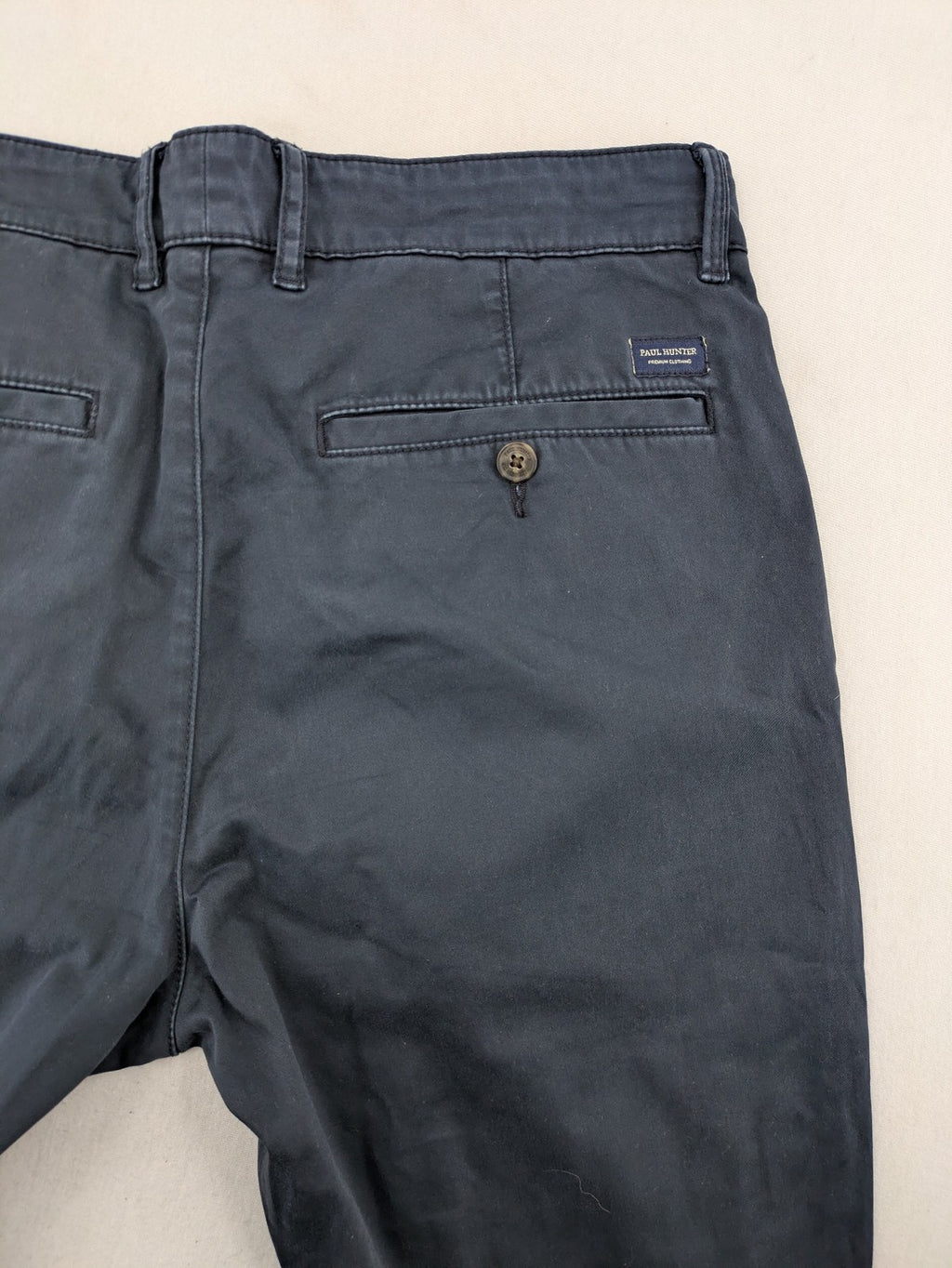 Paul Hunter navy chino pants Oscar model, regular fit, lightweight stretch material.
