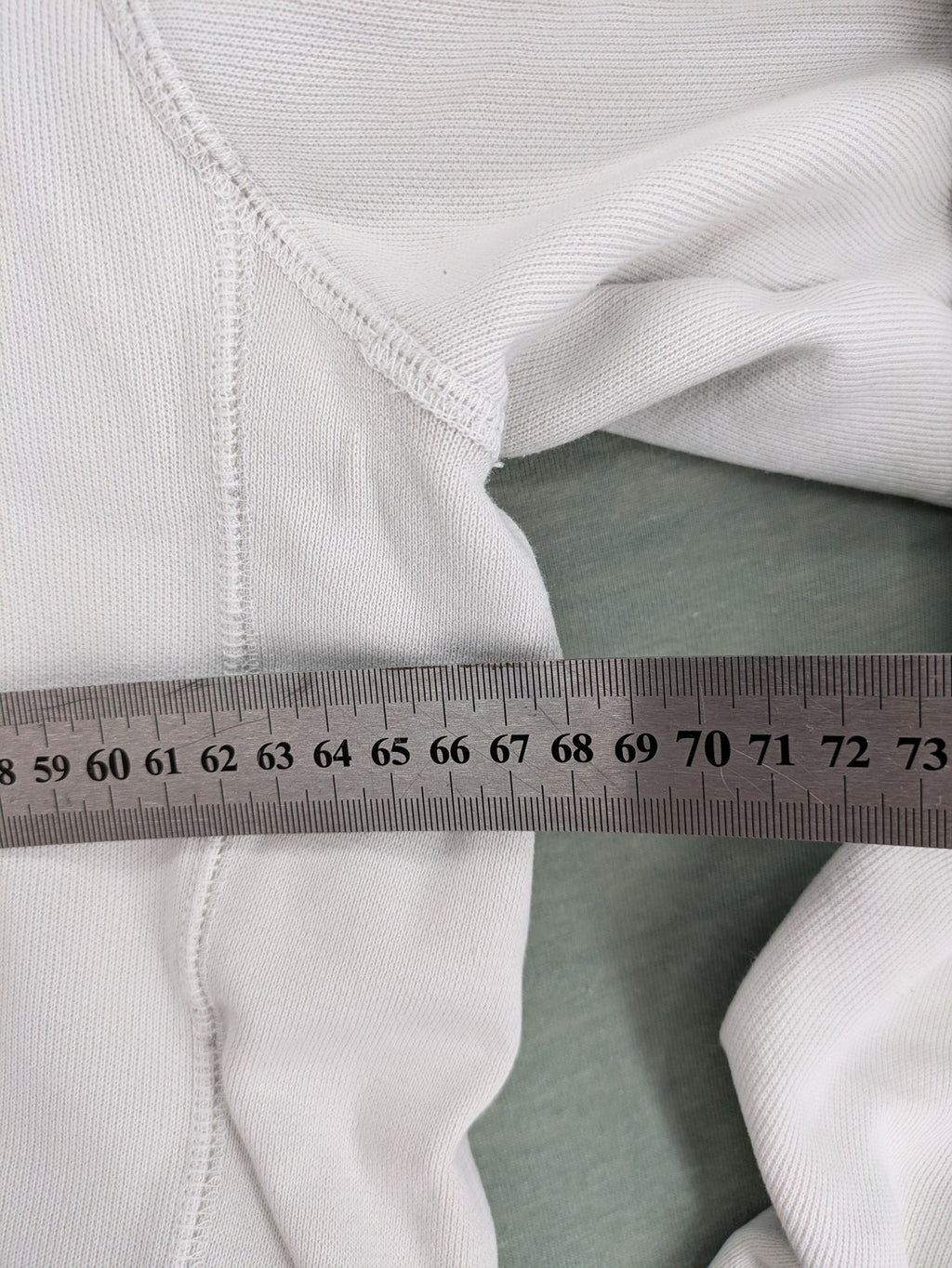 Gold's Gym grey hoodie with embroidered "Since 1965" logo and kangaroo pocket.