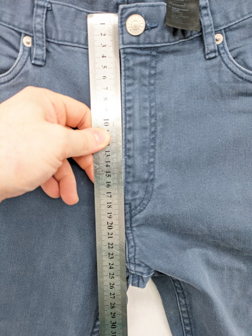 H&M skinny fit jeans blue classic 5-pocket design stretch denim material