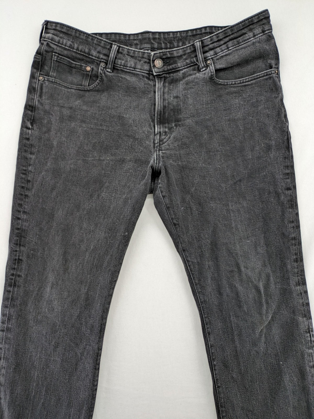 H&M grey straight jeans regular fit dark wash cotton blend with classic styling.