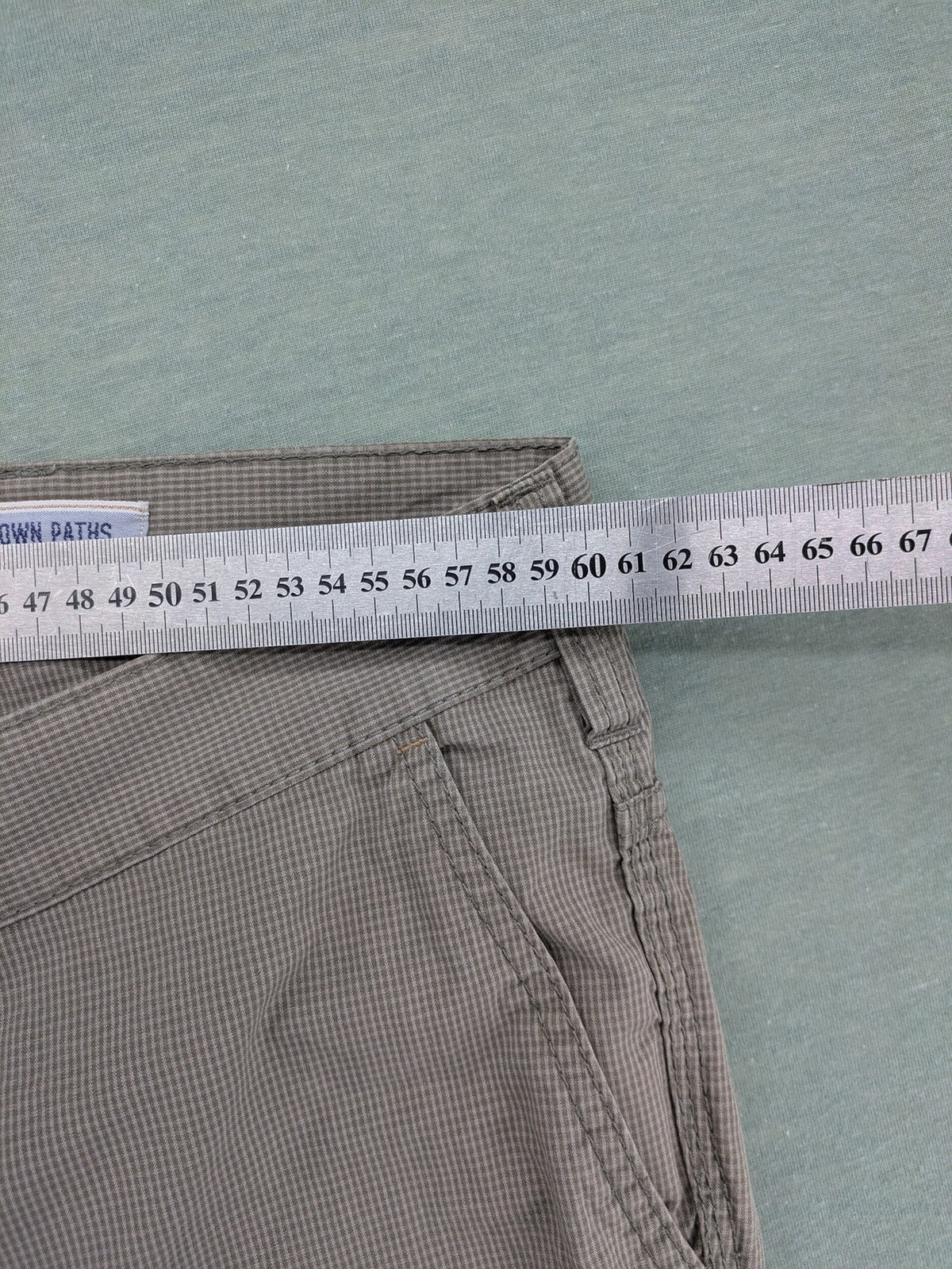 camel active beige cargo shorts cotton fabric multiple pockets classic design