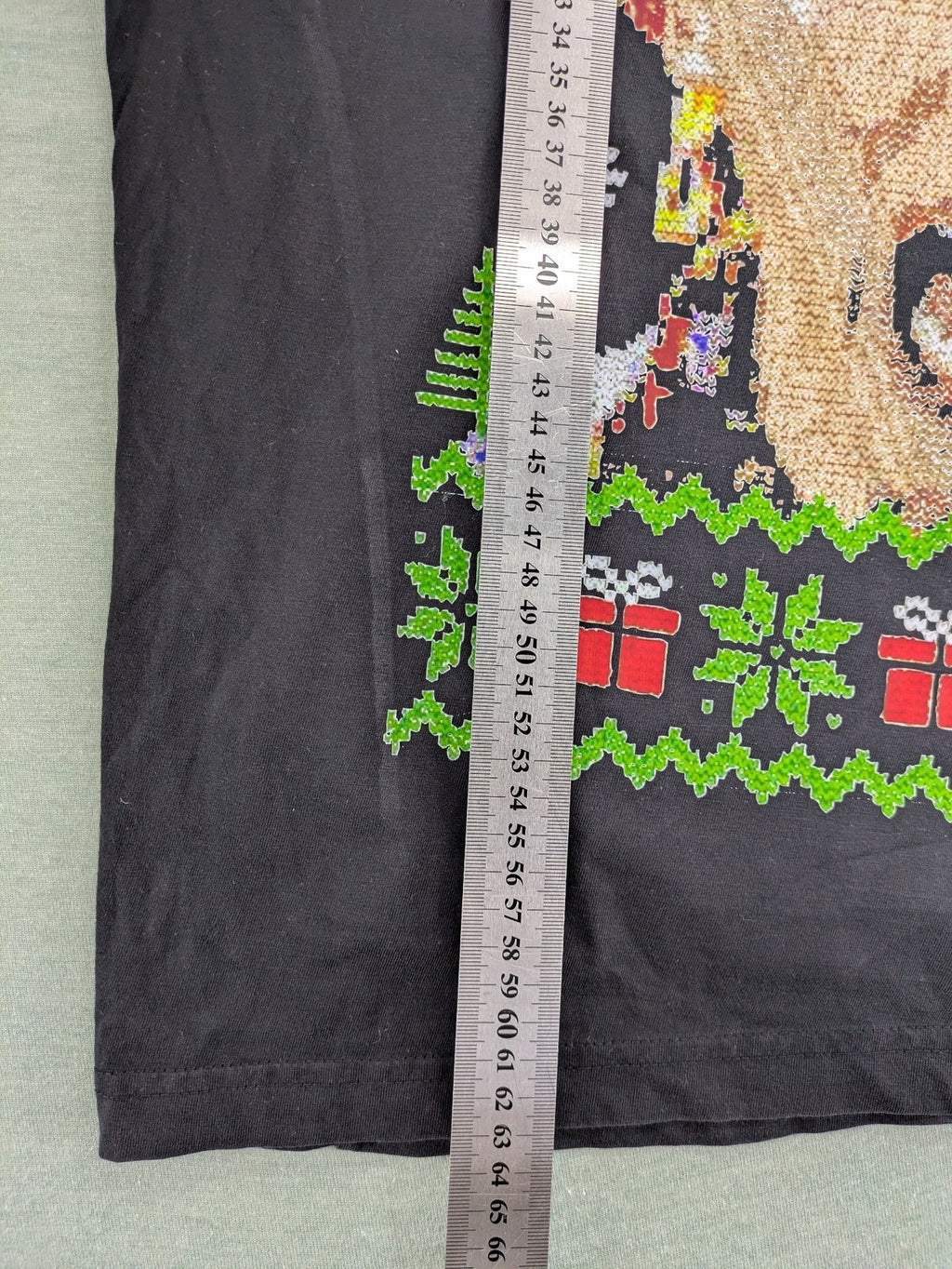 Home Alone turtle neck jumper multi colour sequin design featuring Kate McCallister.