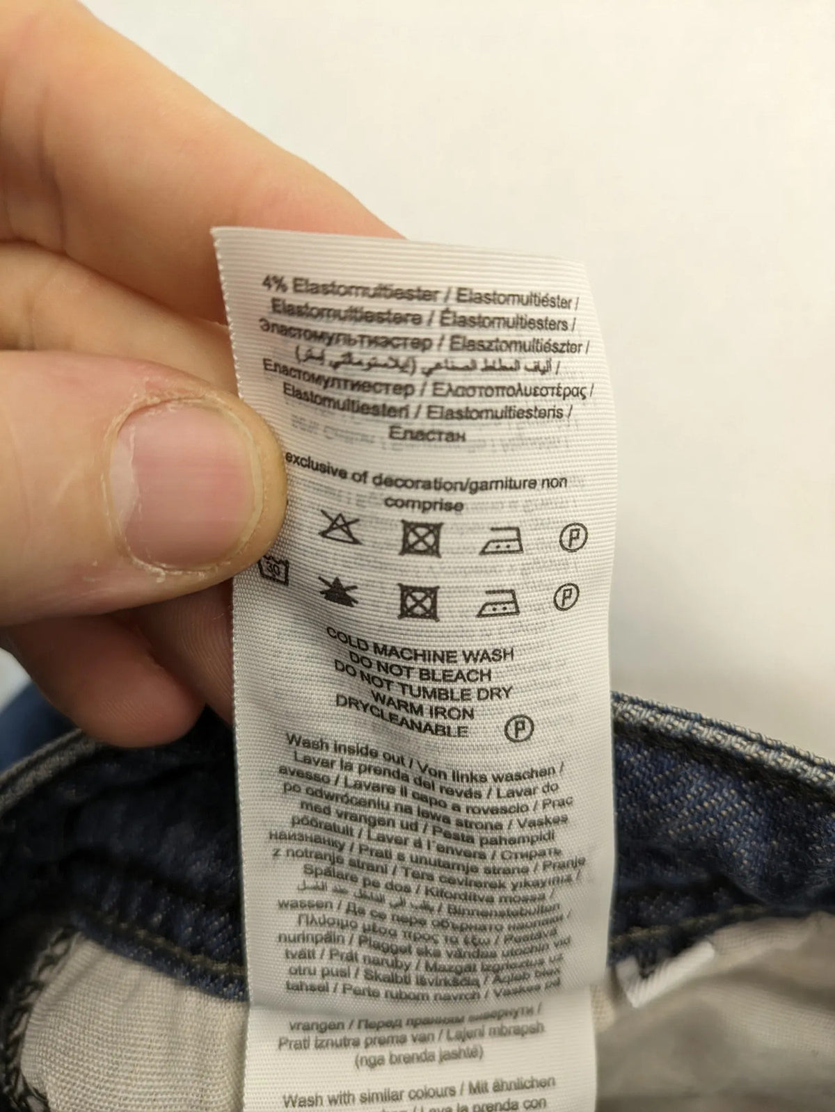 Only & Sons blue straight jeans with classic 5-pocket design and button fly.