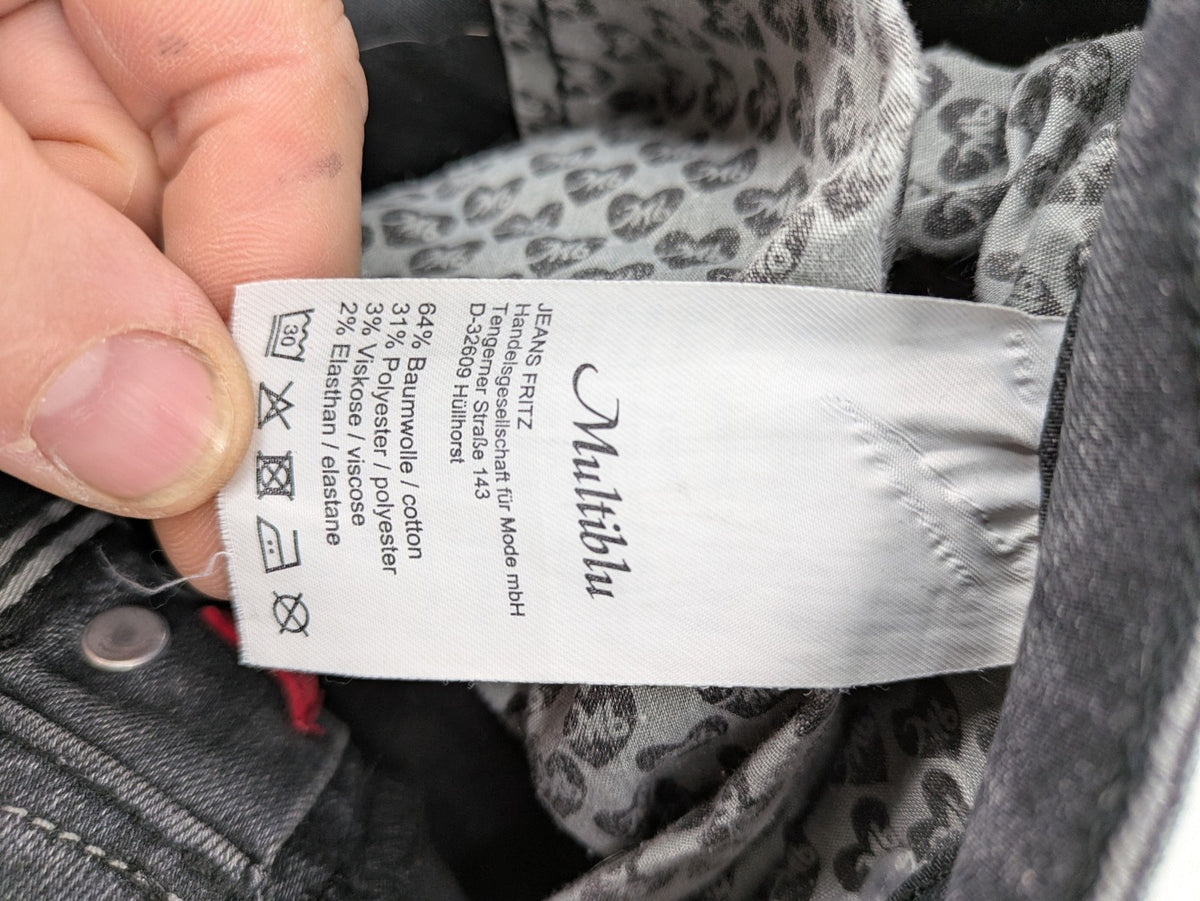 multiblu grey skinny jeans faded wash five-pocket design with button closure