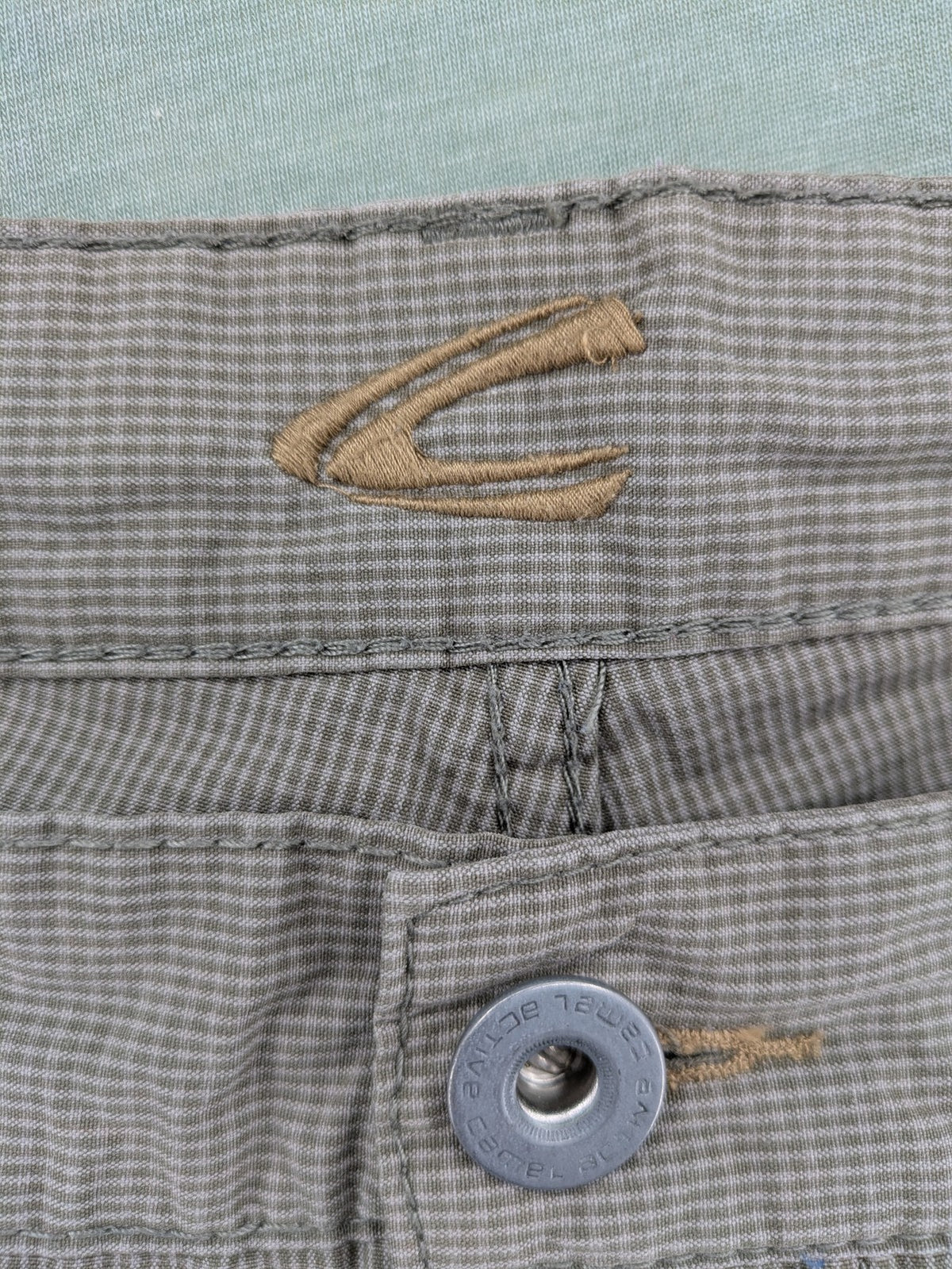 camel active beige cargo shorts cotton fabric multiple pockets classic design