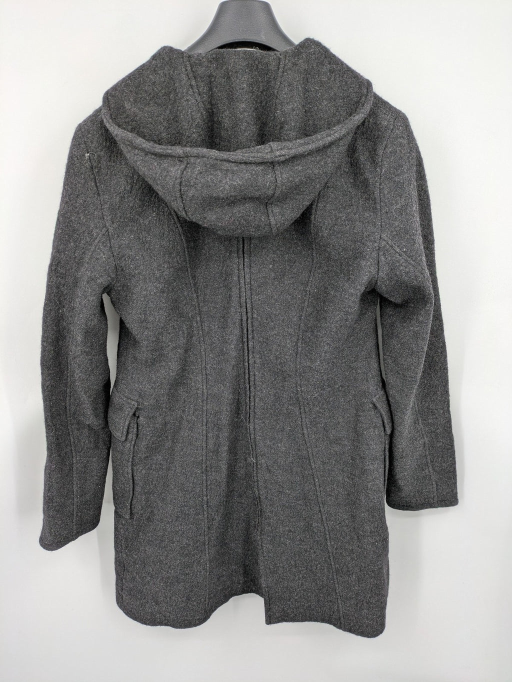 Mamalila grey coat 100% wool with hood and practical pockets, stylish design.