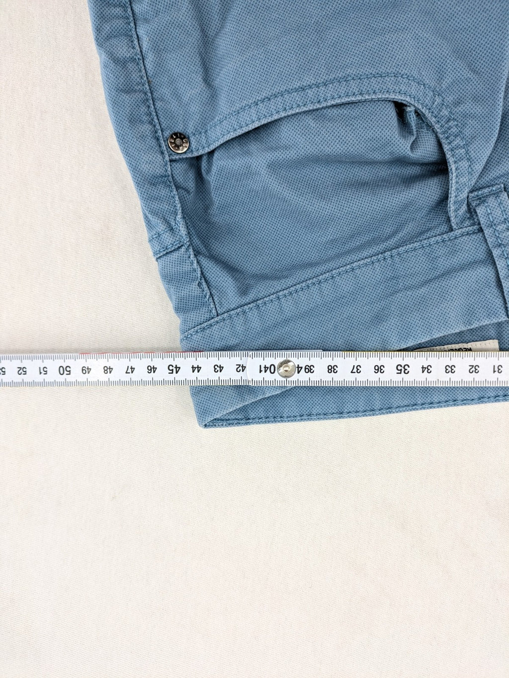 C&A blue chino pants regular fit 5-pocket design with zipper, made of cotton stretch.